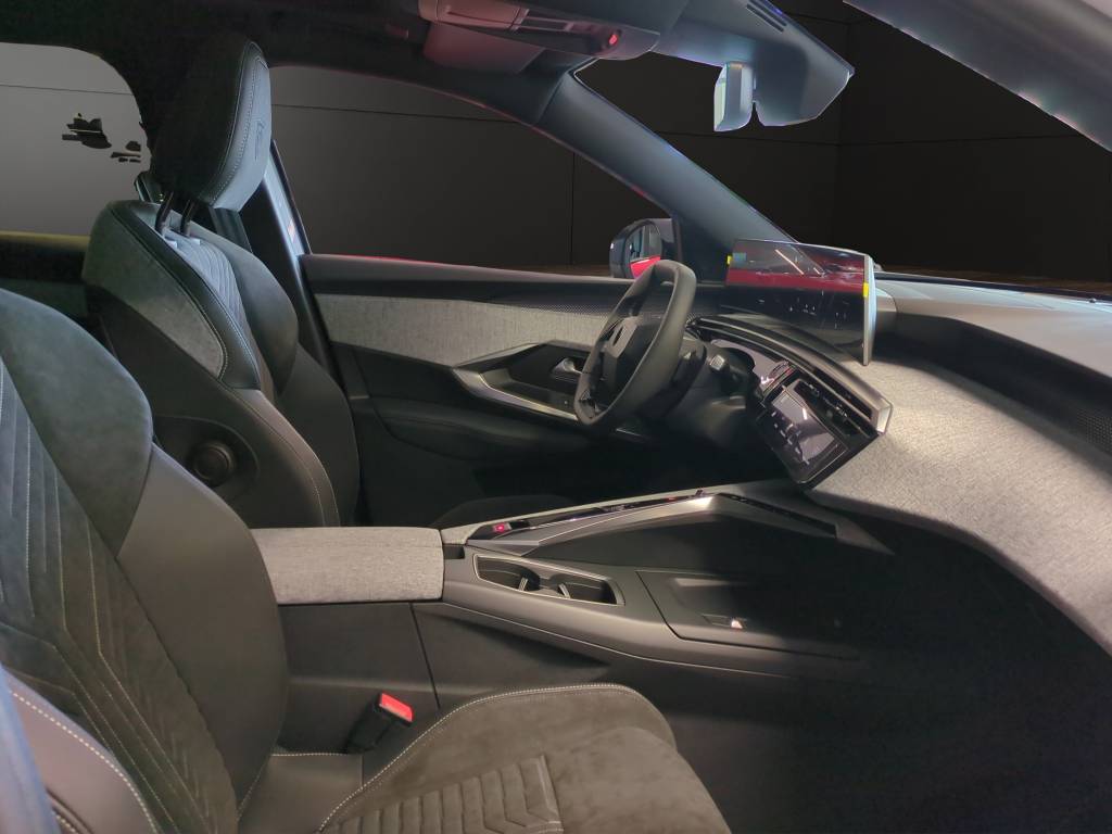 PEUGEOT 3008 73kWh GT-image-10