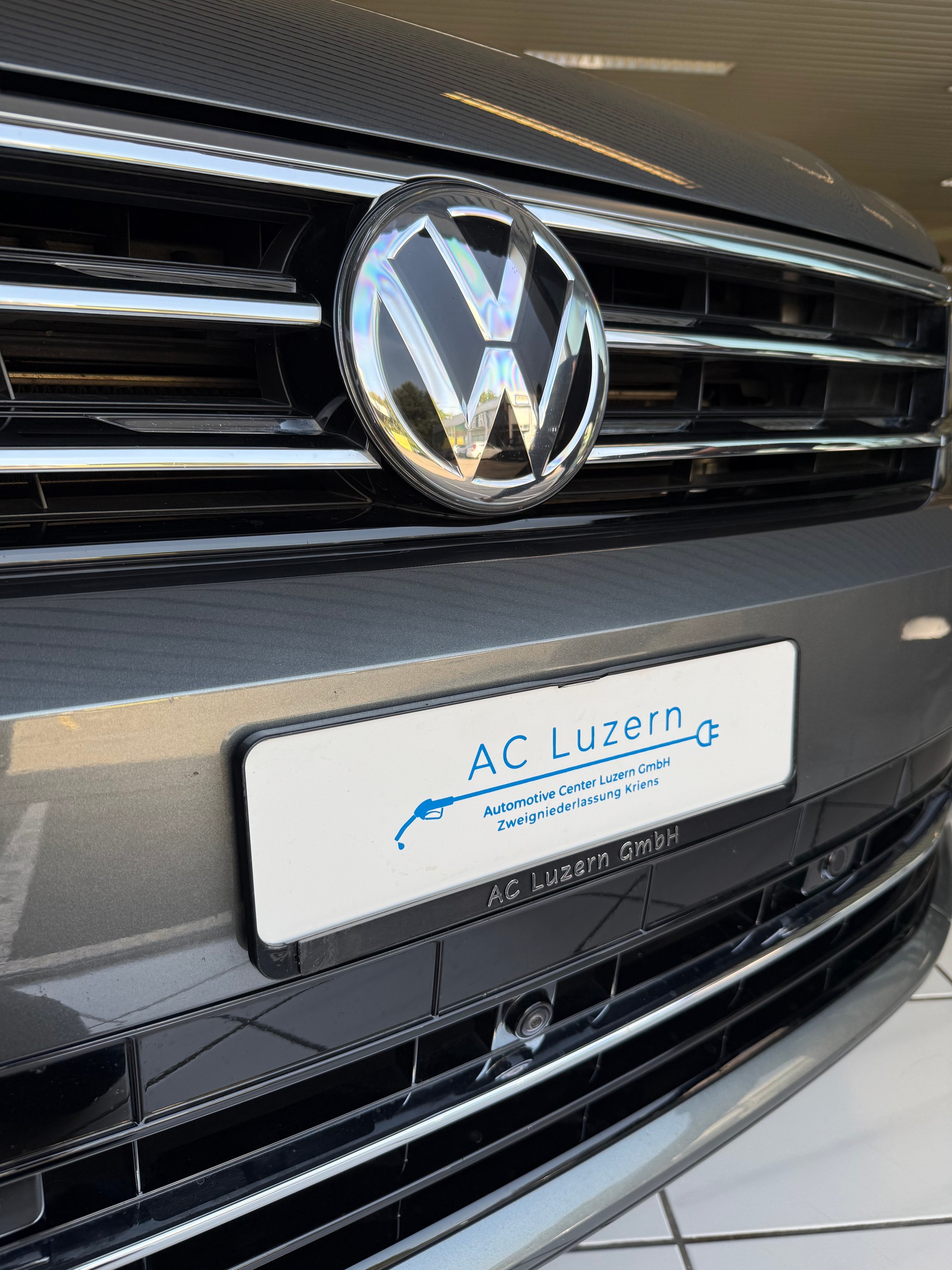 VW Tiguan 2.0TSI R-Line Highline 4Motion DSG-image-19