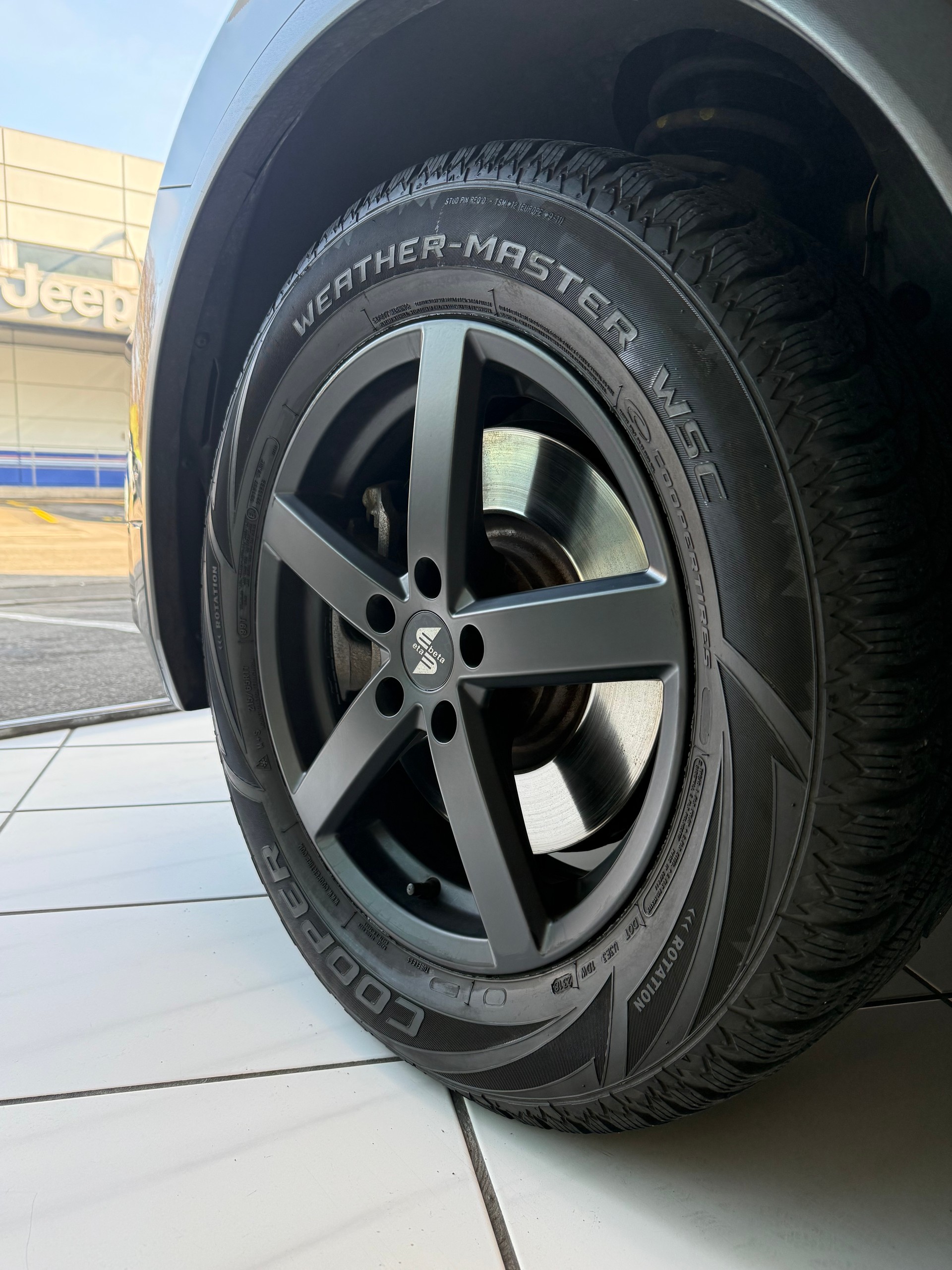 VW Tiguan 2.0TSI R-Line Highline 4Motion DSG-image-23