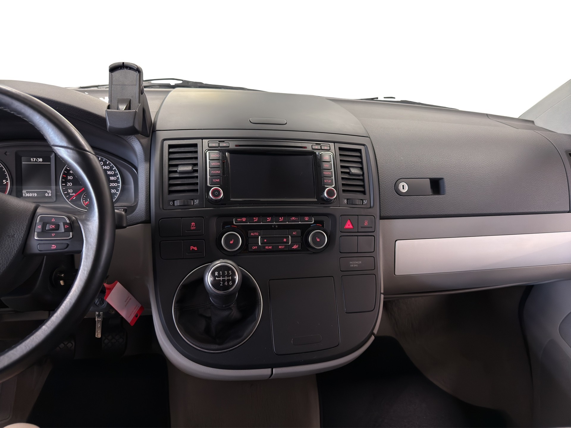 VW T5 Multivan 2.0 Bi-TDI CR Comfortline-image-20