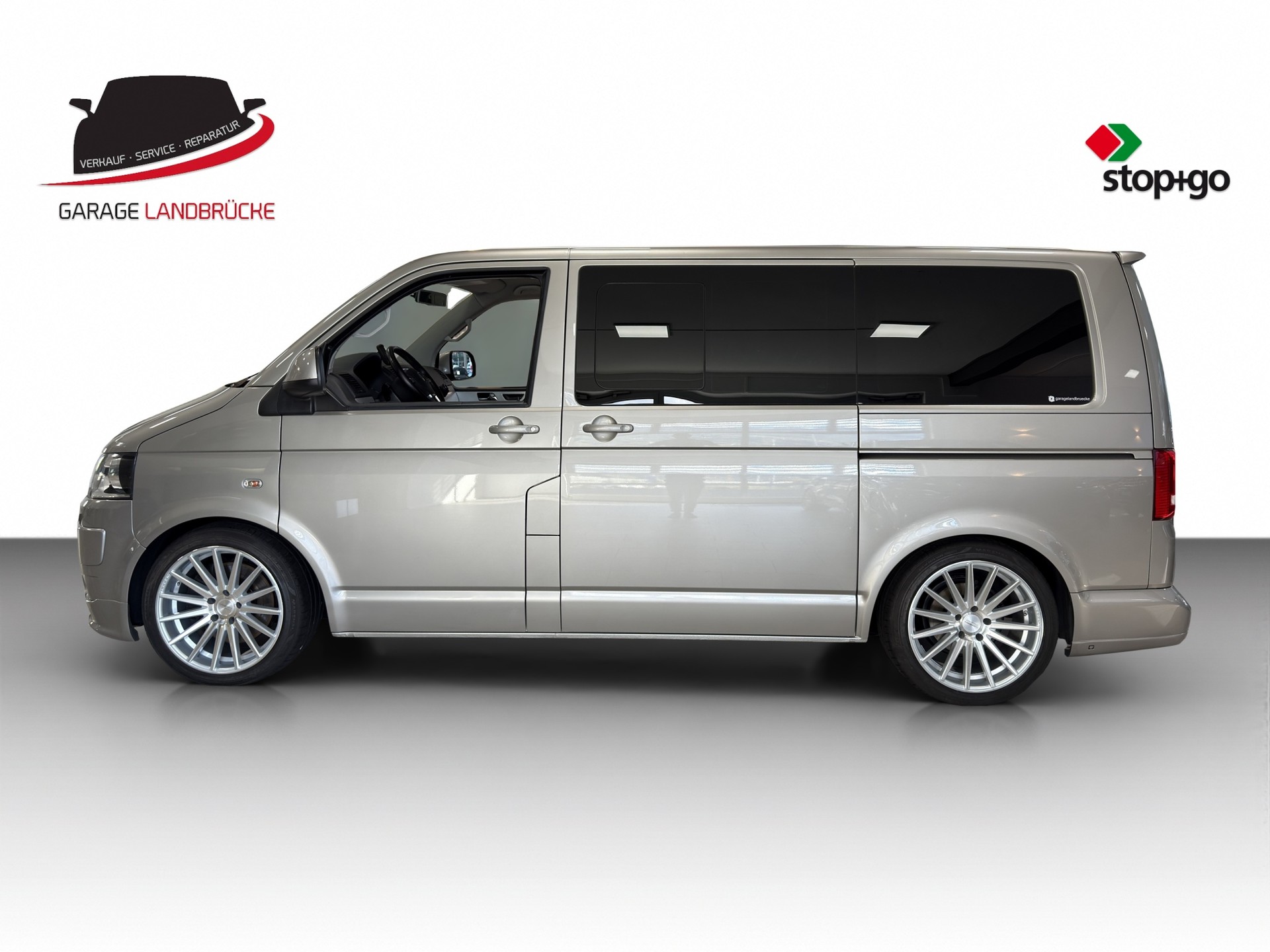 VW T5 Multivan 2.0 Bi-TDI CR Comfortline-image-17