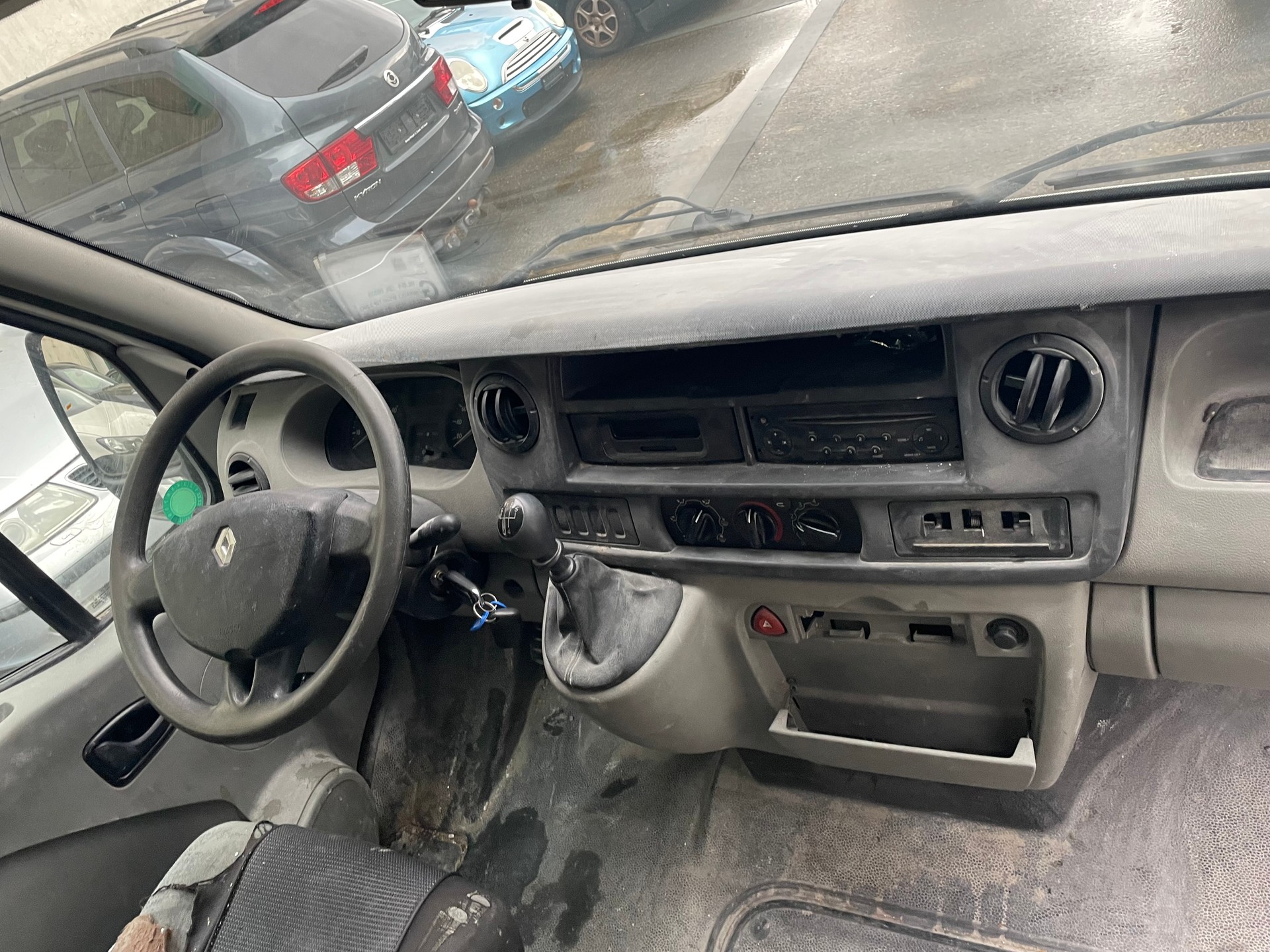 RENAULT Master T28 2.2dCi 2CC11T-image-7