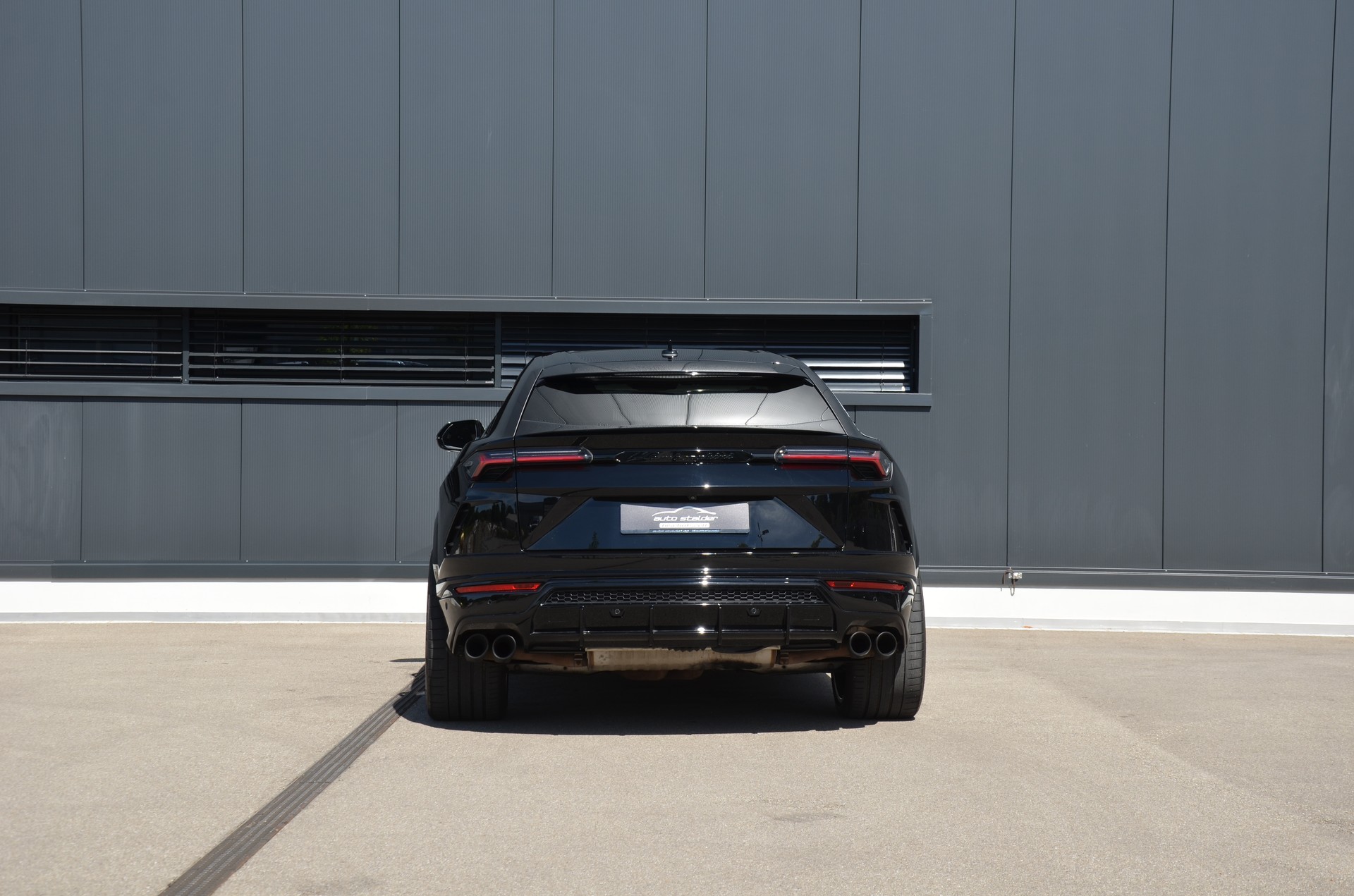 LAMBORGHINI Urus E-Gear-image-7