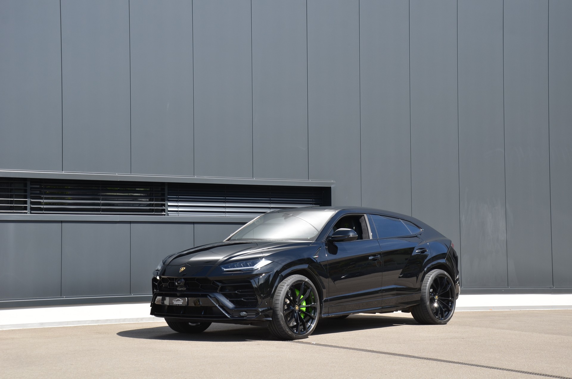 LAMBORGHINI Urus E-Gear-image-0