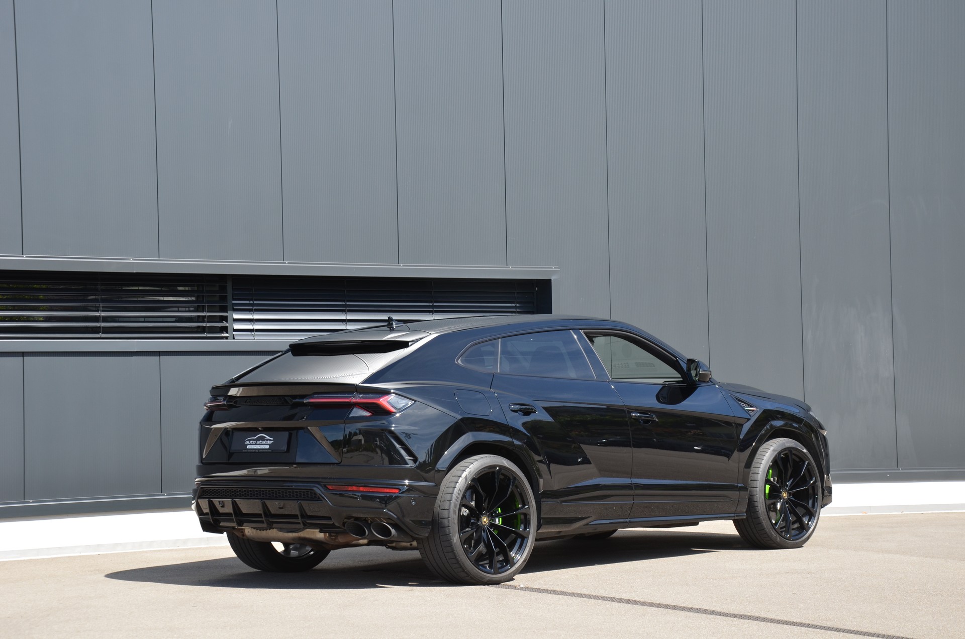 LAMBORGHINI Urus E-Gear-image-2