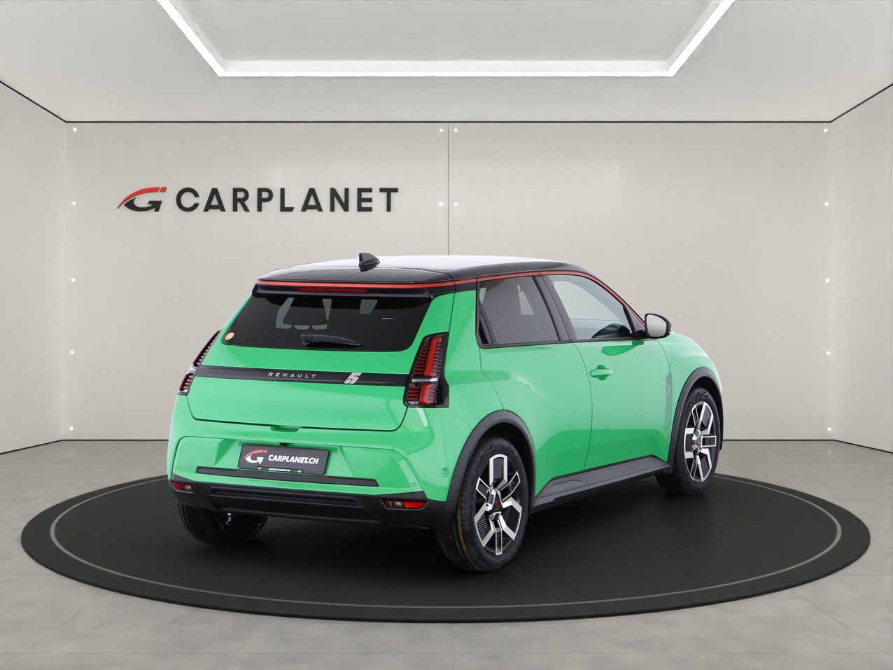 RENAULT R5 E-Tech Comfort Range techno-showroom-element-2