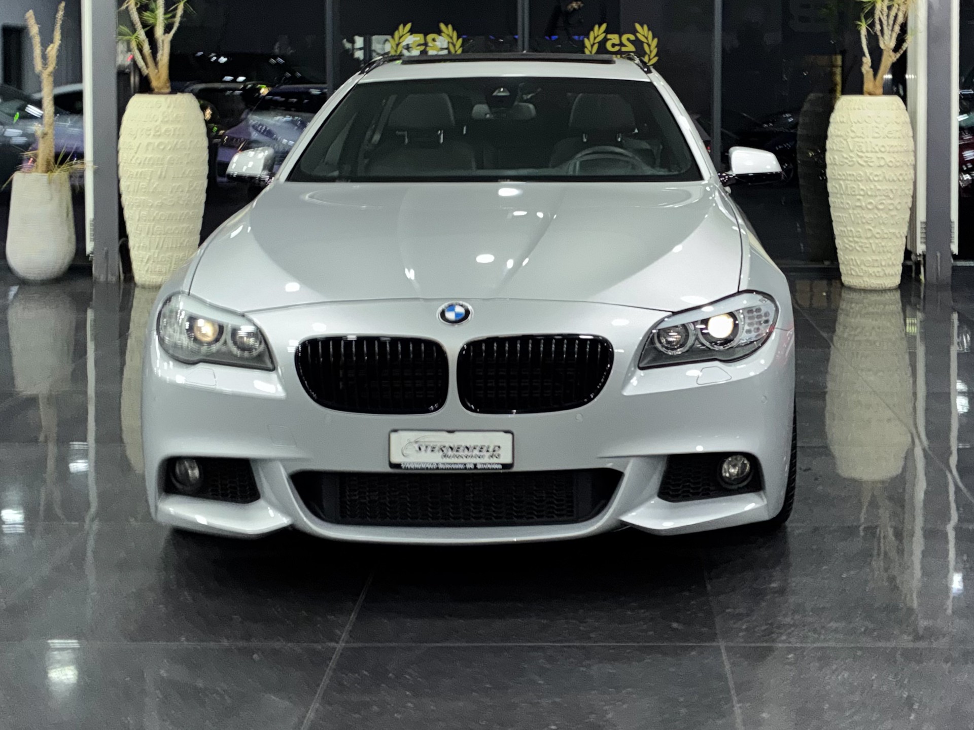 BMW 535i Touring Steptronic-image-2