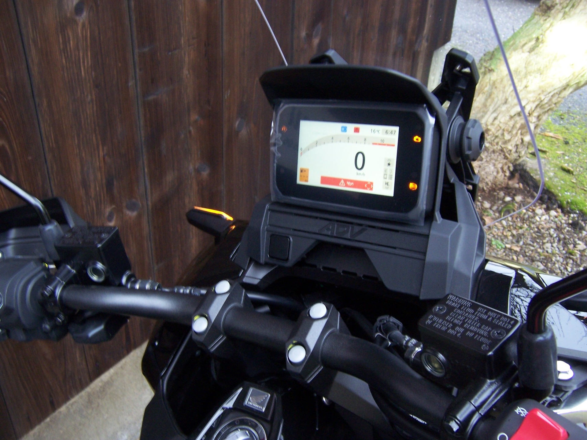 HONDA ADV 350-image-5
