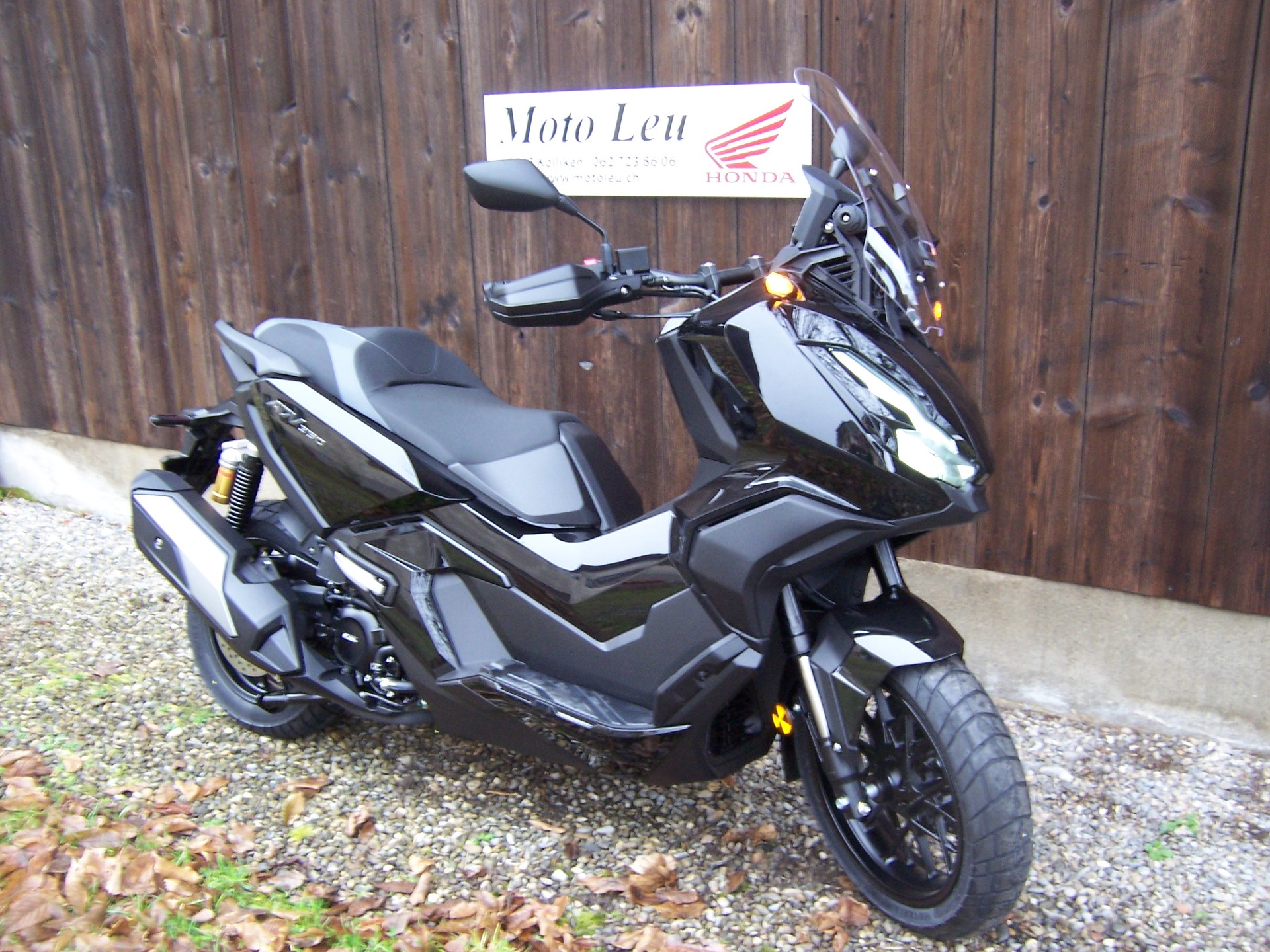 HONDA ADV 350-image-8