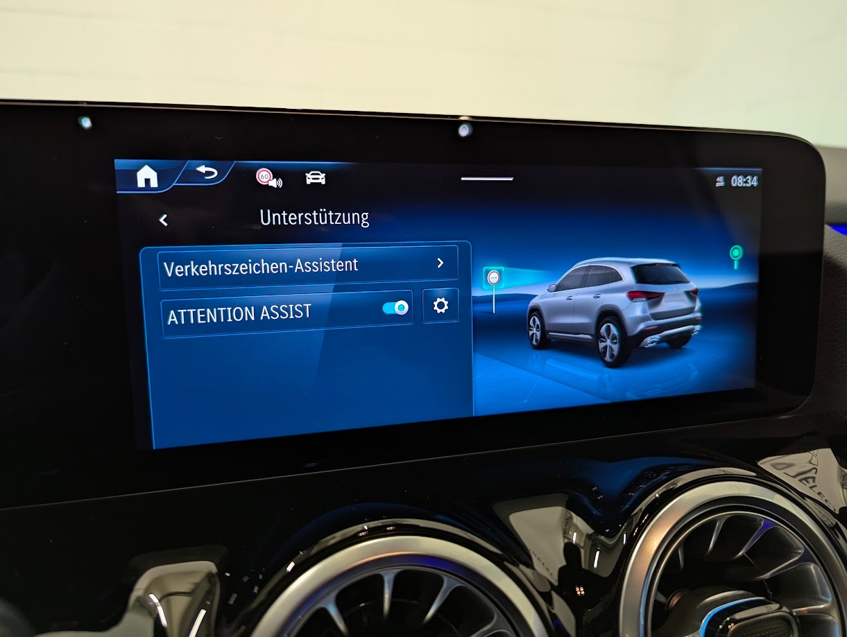 MERCEDES-BENZ GLA 220 d AMG Line 4Matic 8G-DCT*NIGHT-PAKET VOLL-LED NAVI KAMERA ASSISTS SITZ+LENKRADHEIZUNG UVM*-image-18