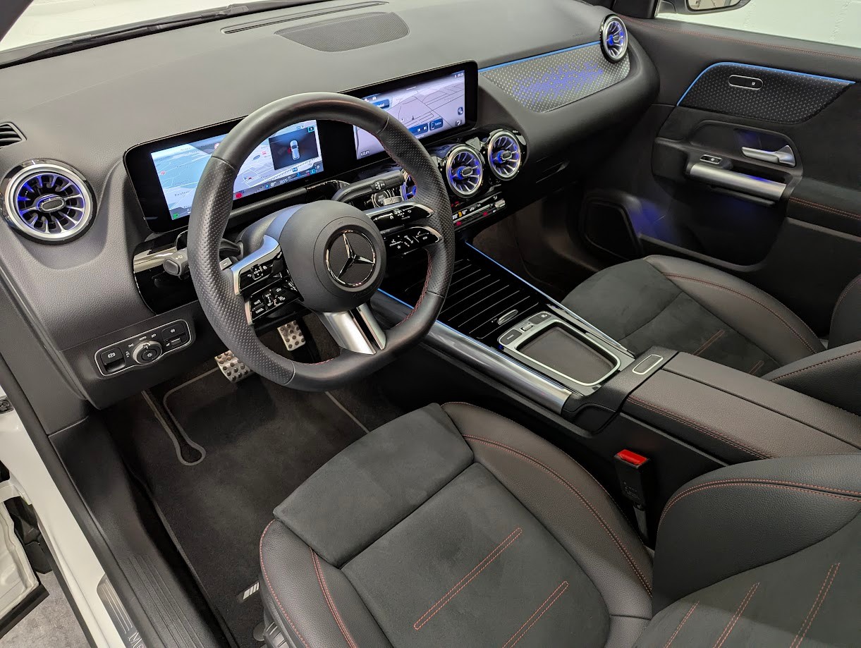 MERCEDES-BENZ GLA 220 d AMG Line 4Matic 8G-DCT*NIGHT-PAKET VOLL-LED NAVI KAMERA ASSISTS SITZ+LENKRADHEIZUNG UVM*-image-6