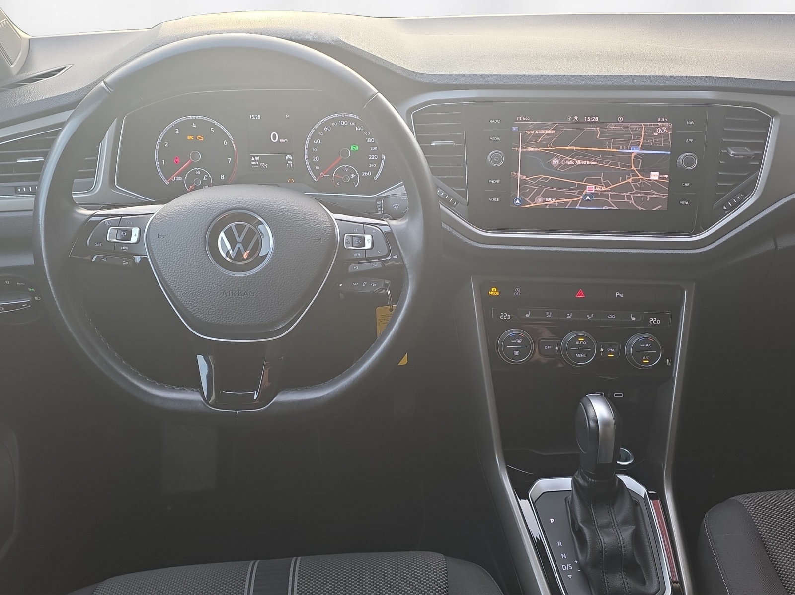 VW T-Roc 1.5 TSI EVO Advance DSG-image-6
