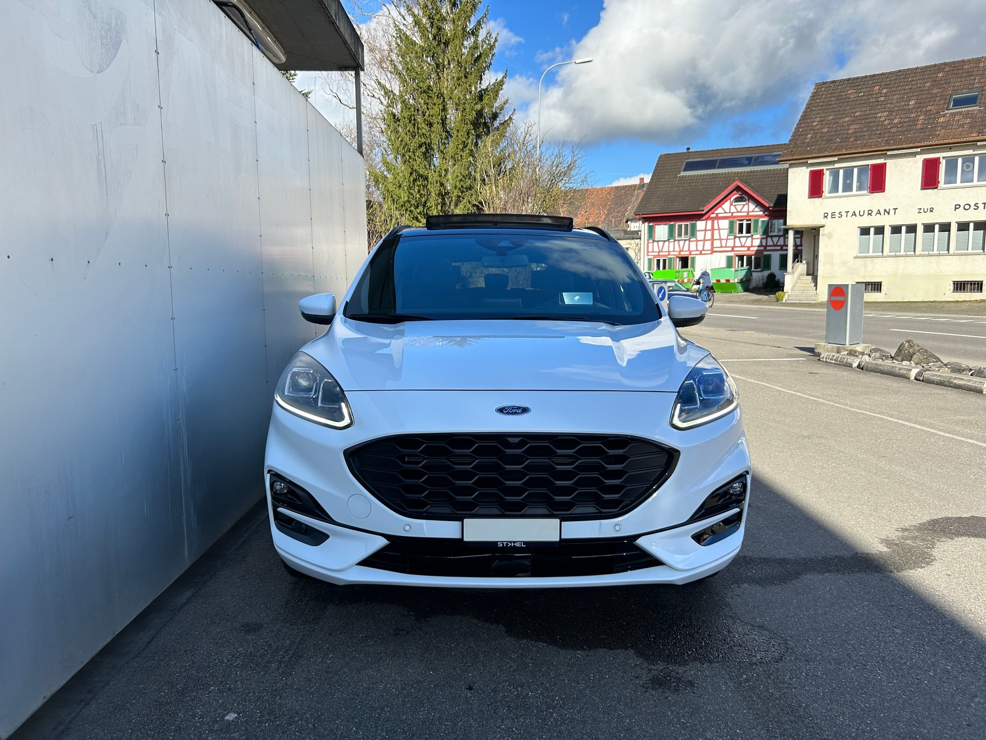 FORD Kuga 2.5 Plug-in Hybrid ST-Line X-image-1