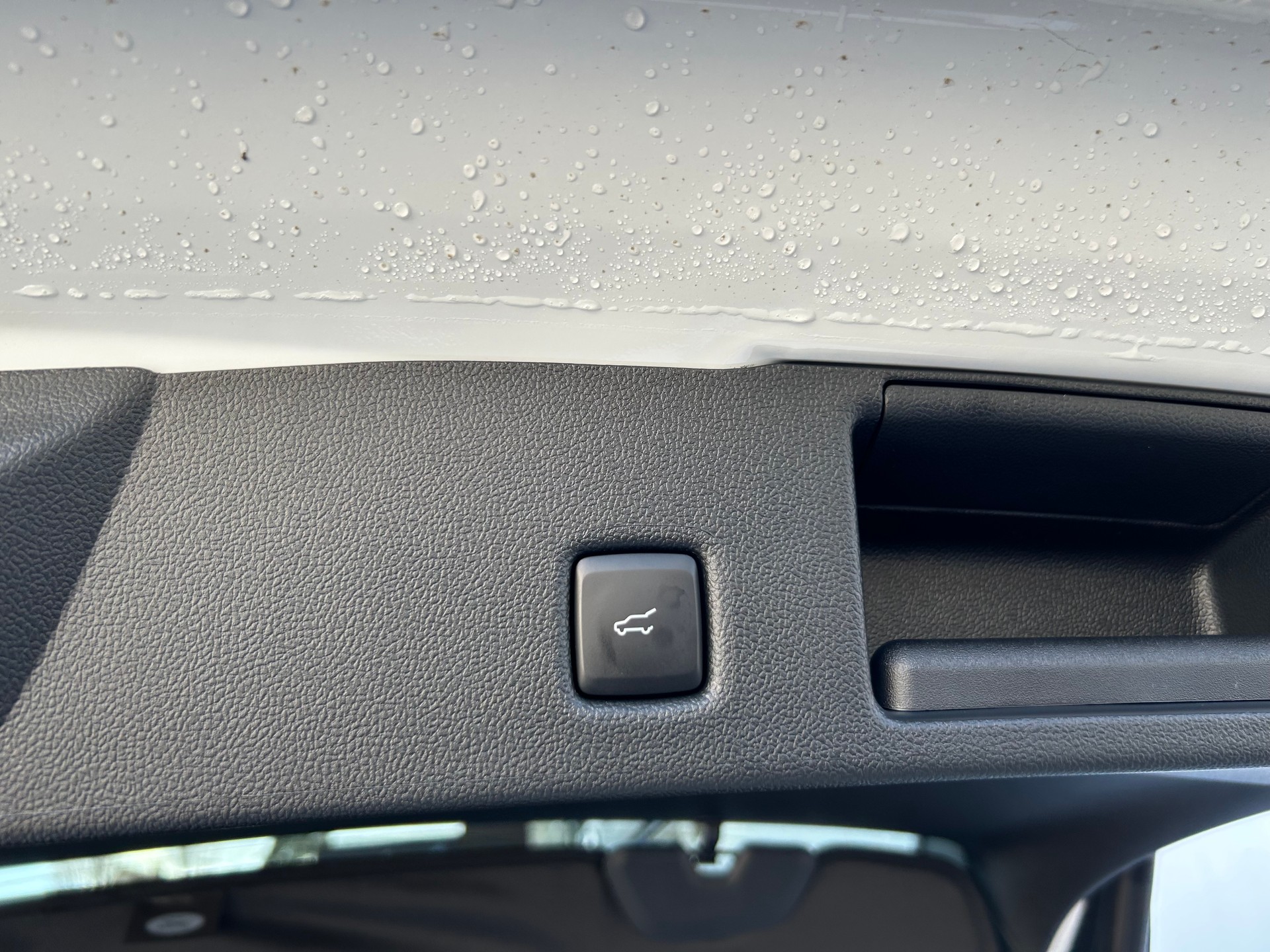 FORD Kuga 2.5 Plug-in Hybrid ST-Line X-image-6