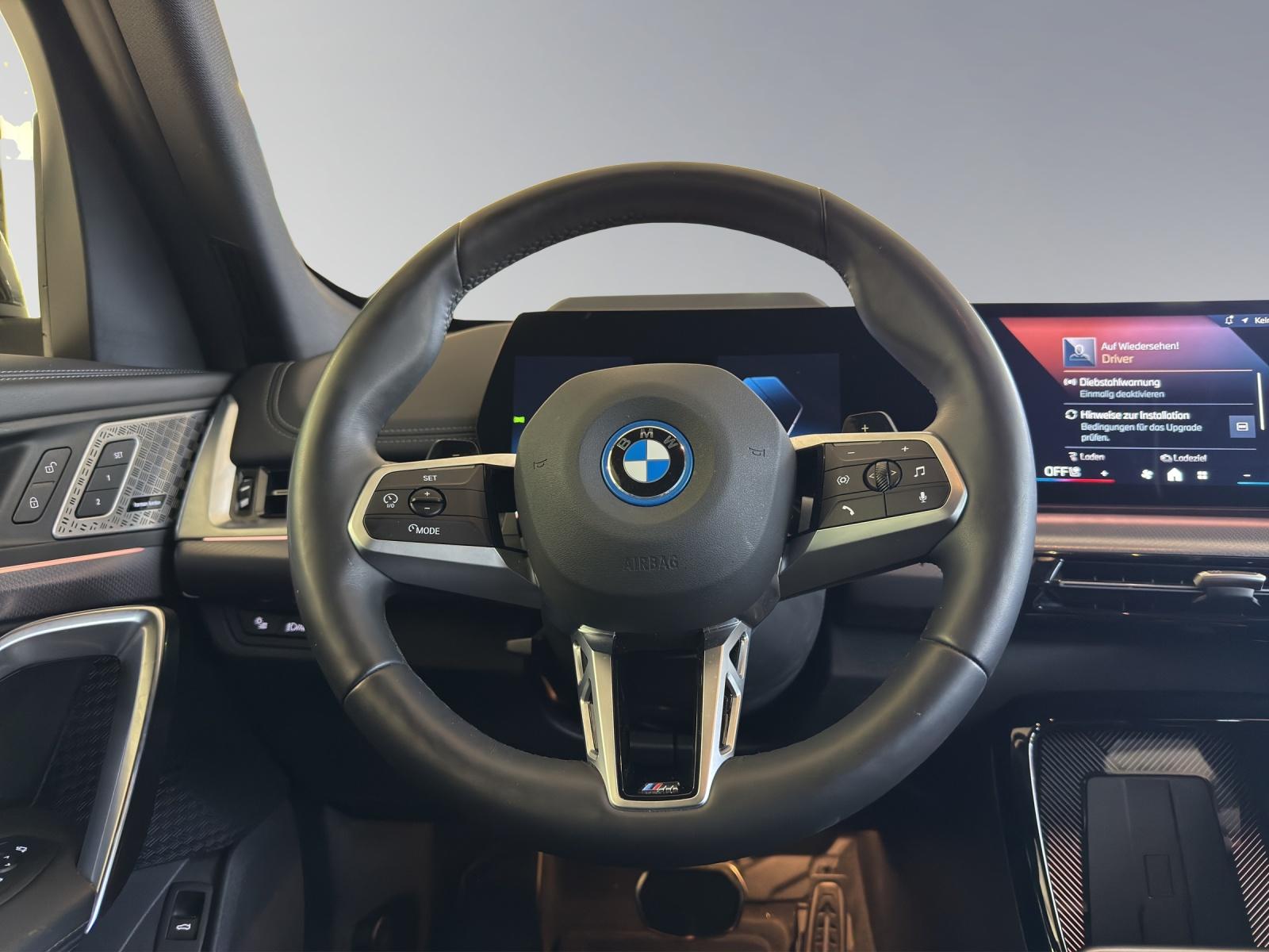 BMW X1 30e xDrive M-SportPaket-image-9