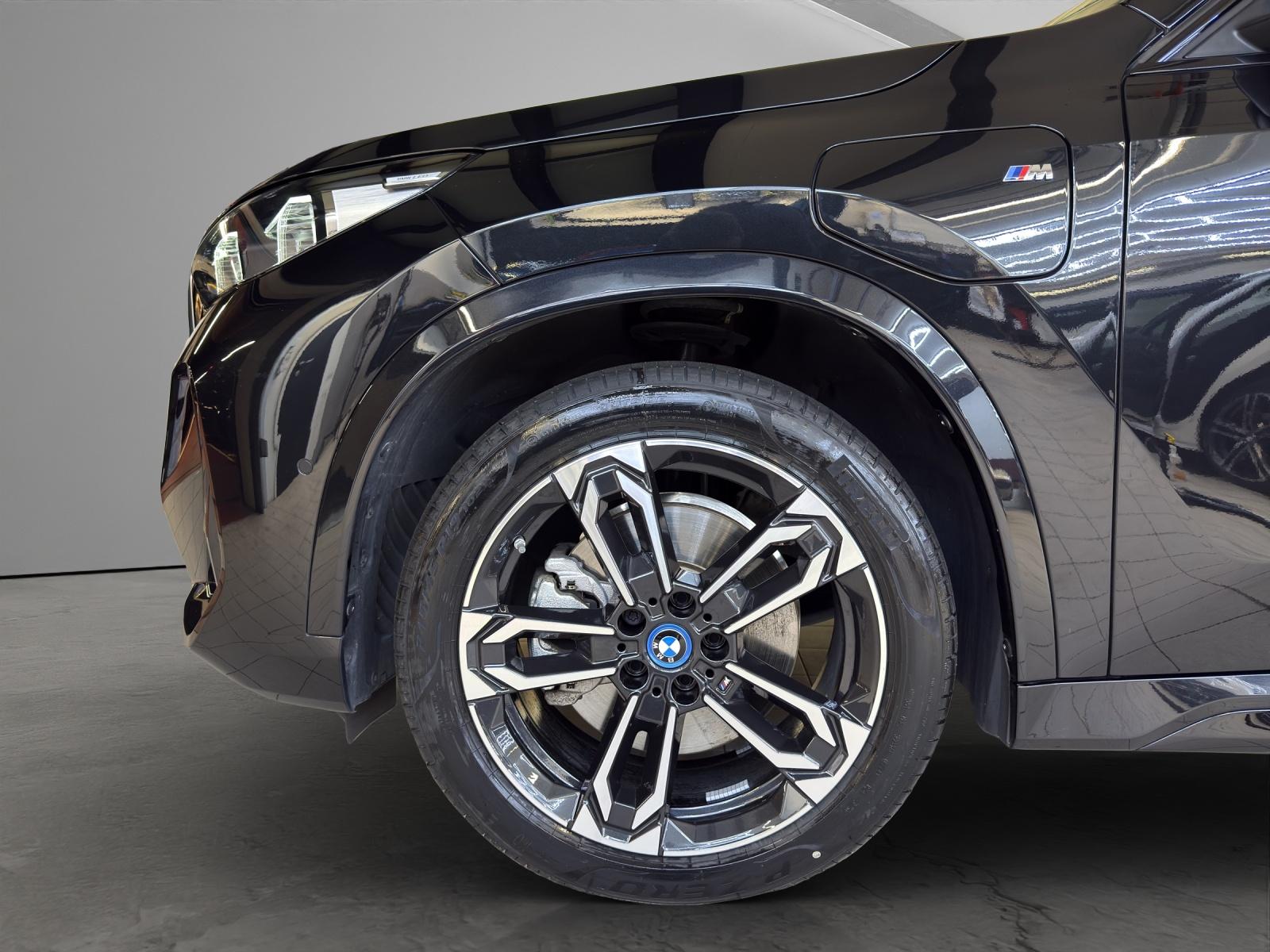 BMW X1 30e xDrive M-SportPaket-image-22