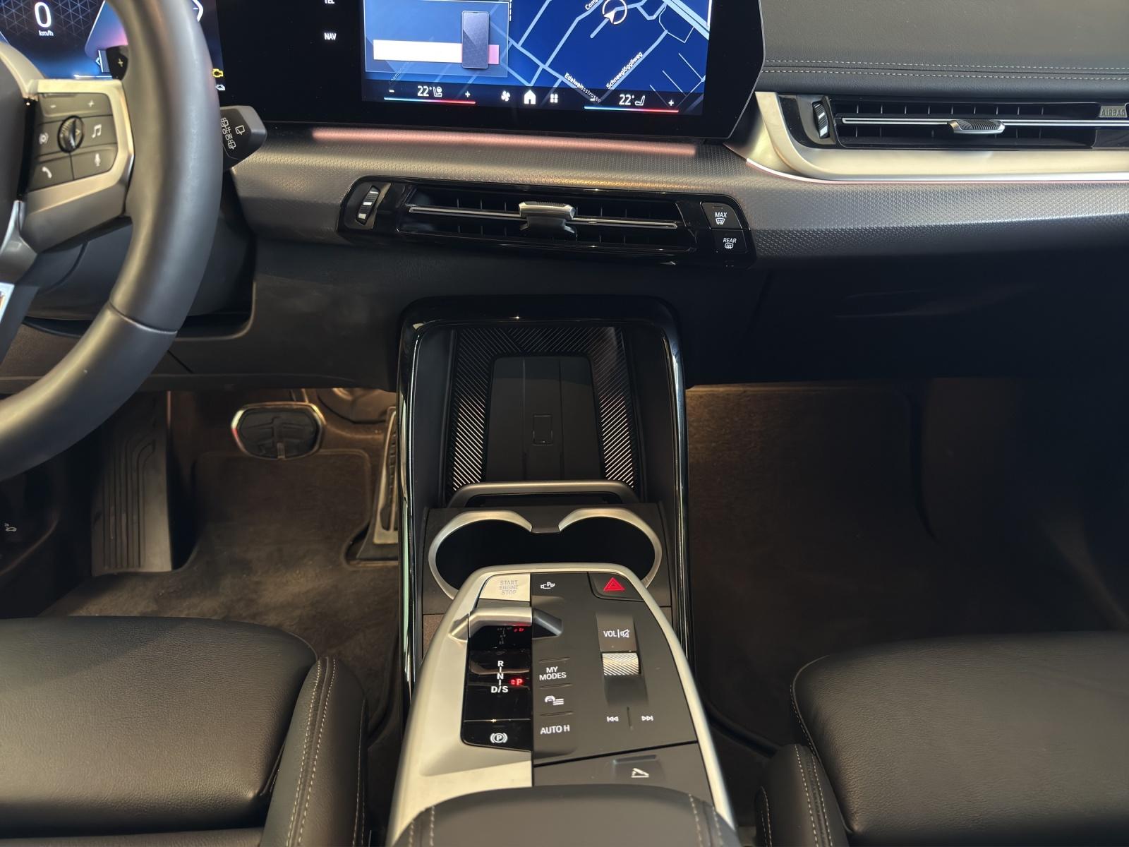BMW X1 30e xDrive M-SportPaket-image-13