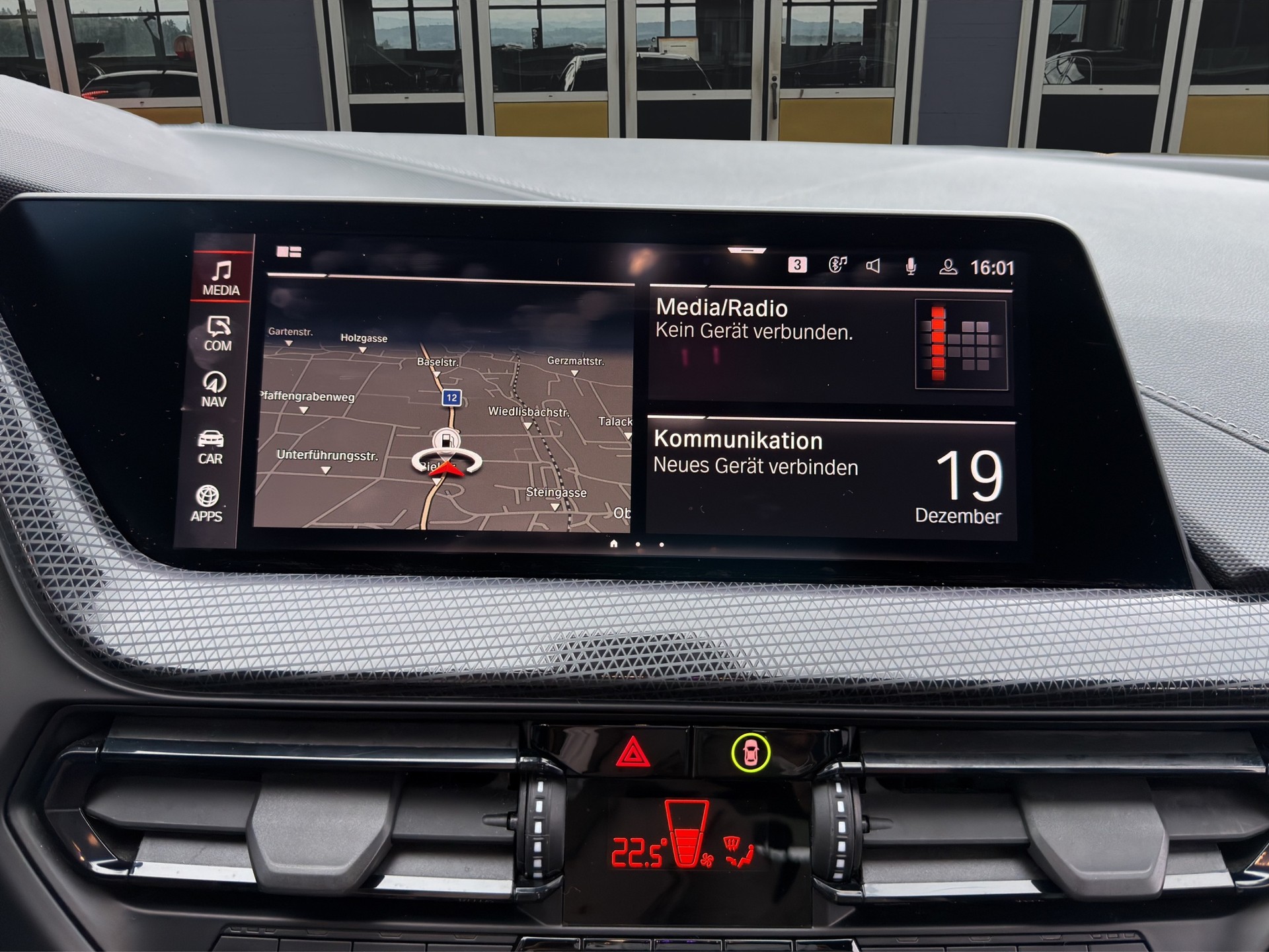 BMW 120d-image-14