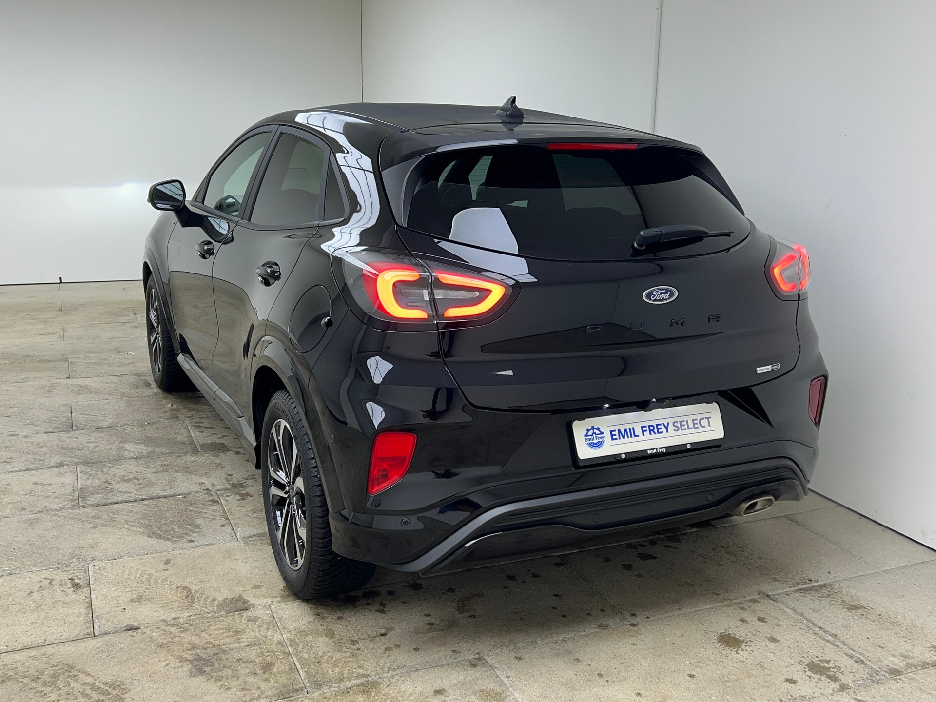 FORD Puma 1.0 EcoB Hybrid 155 ST-Line-image-4