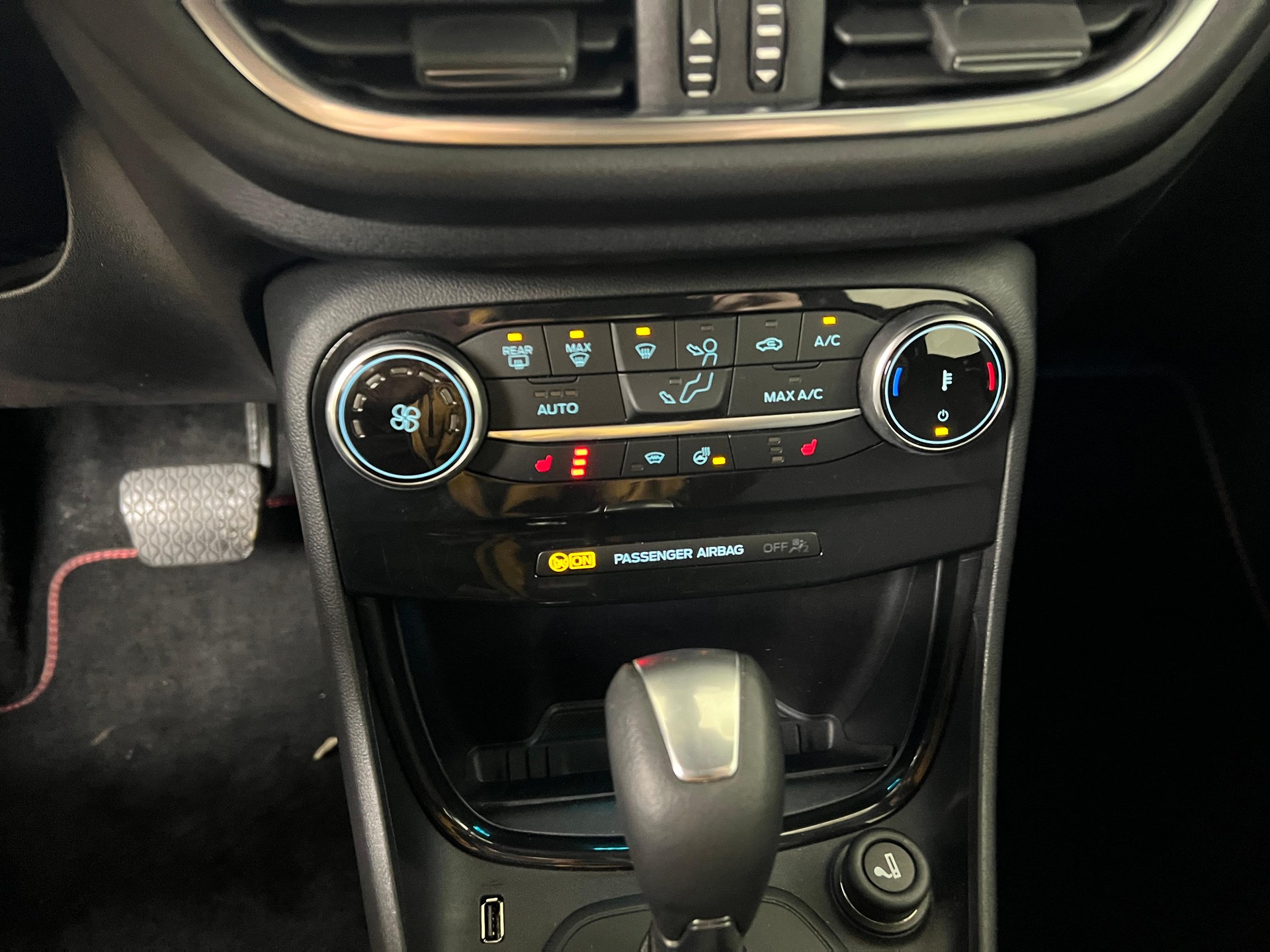 FORD Puma 1.0 EcoB Hybrid 155 ST-Line-image-14