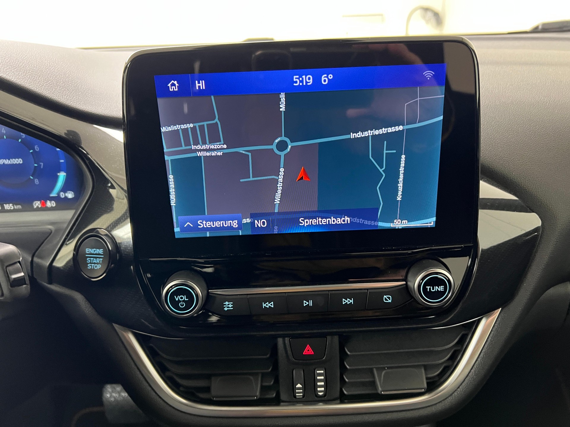 FORD Puma 1.0 EcoB Hybrid 155 ST-Line-image-11