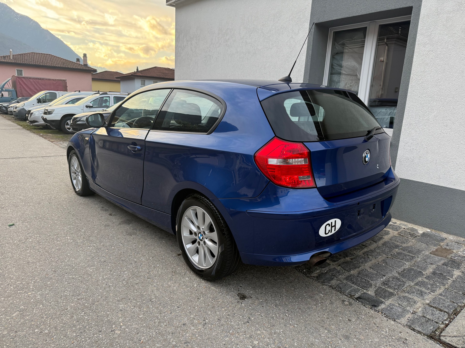 BMW 116i-image-7