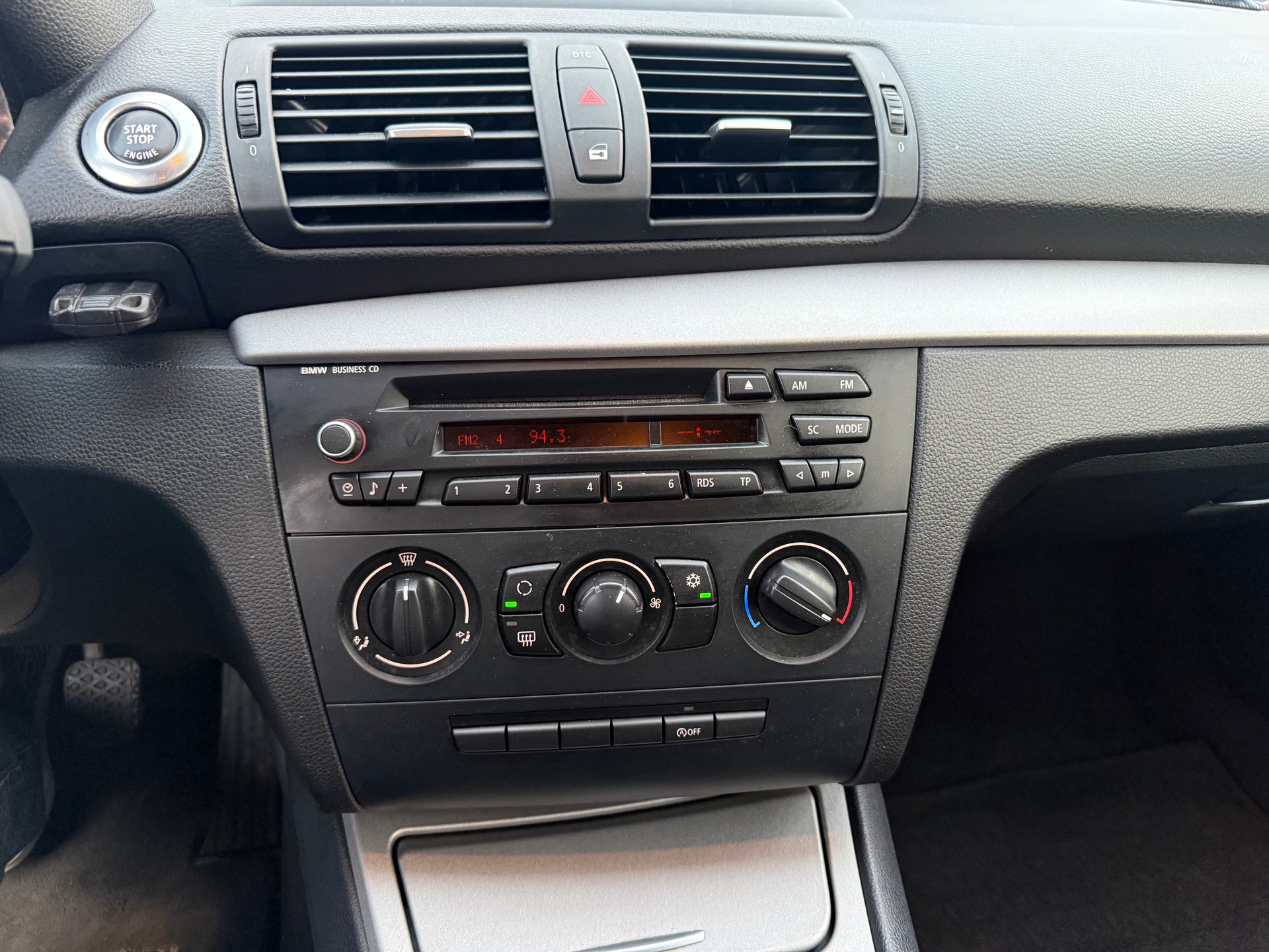 BMW 116i-image-11