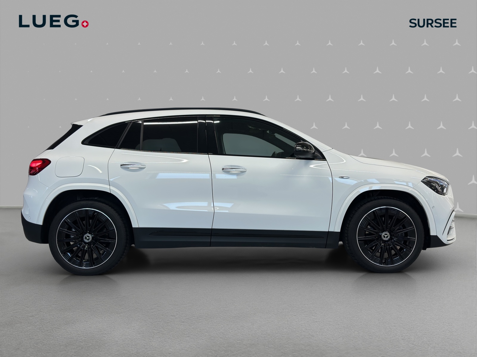 MERCEDES-BENZ GLA 250 e EQ Star 8G-DCT-image-5