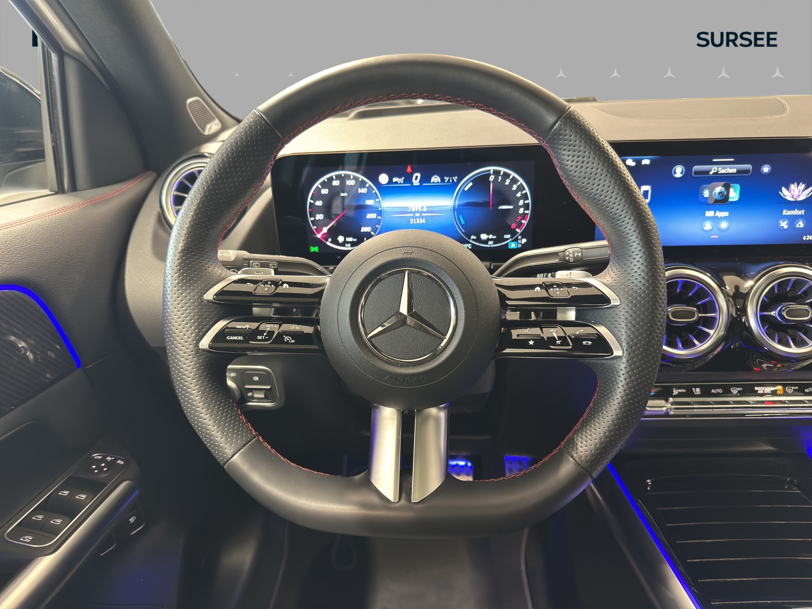MERCEDES-BENZ GLA 250 e EQ Star 8G-DCT-image-11