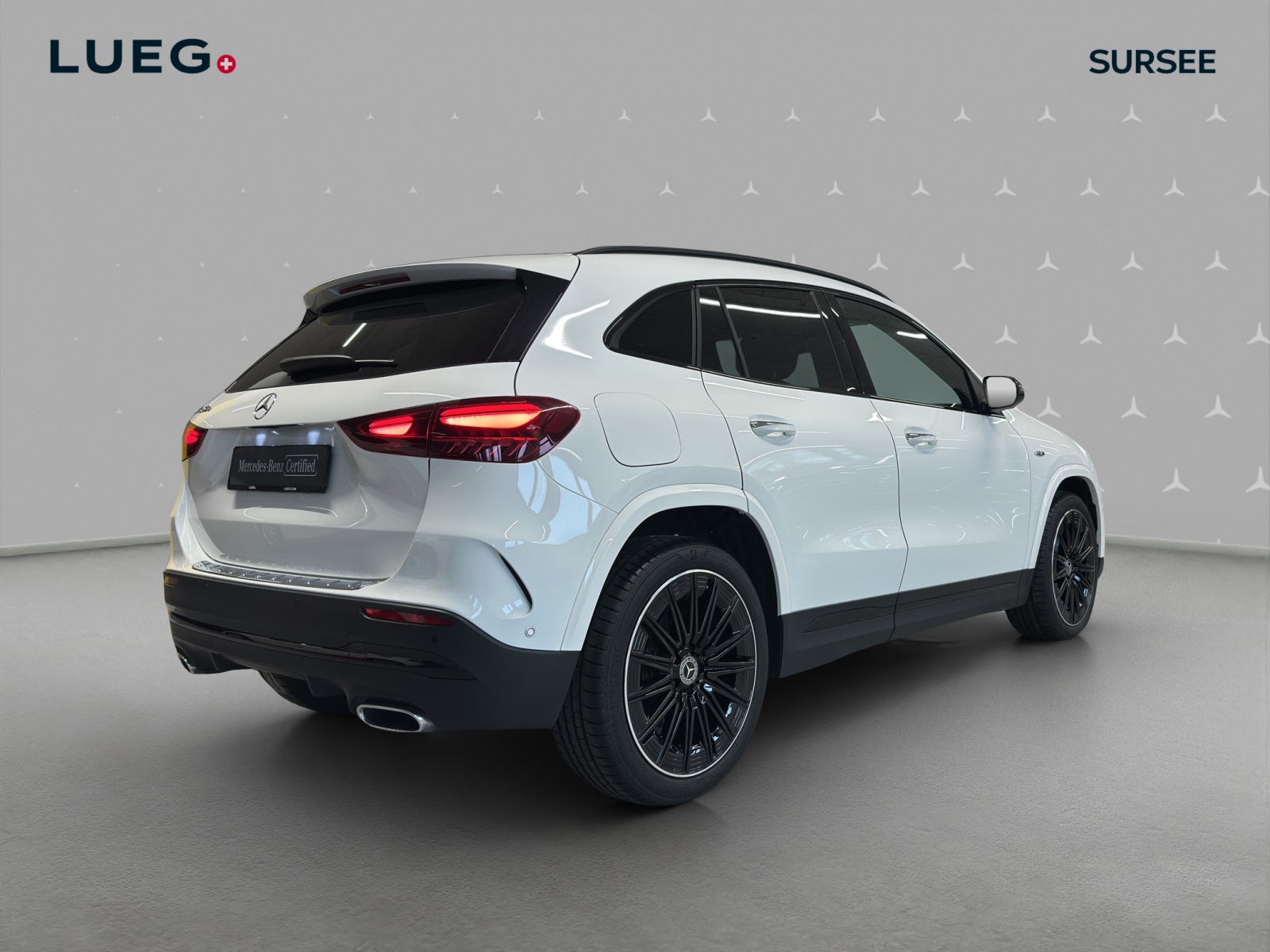 MERCEDES-BENZ GLA 250 e EQ Star 8G-DCT-image-4