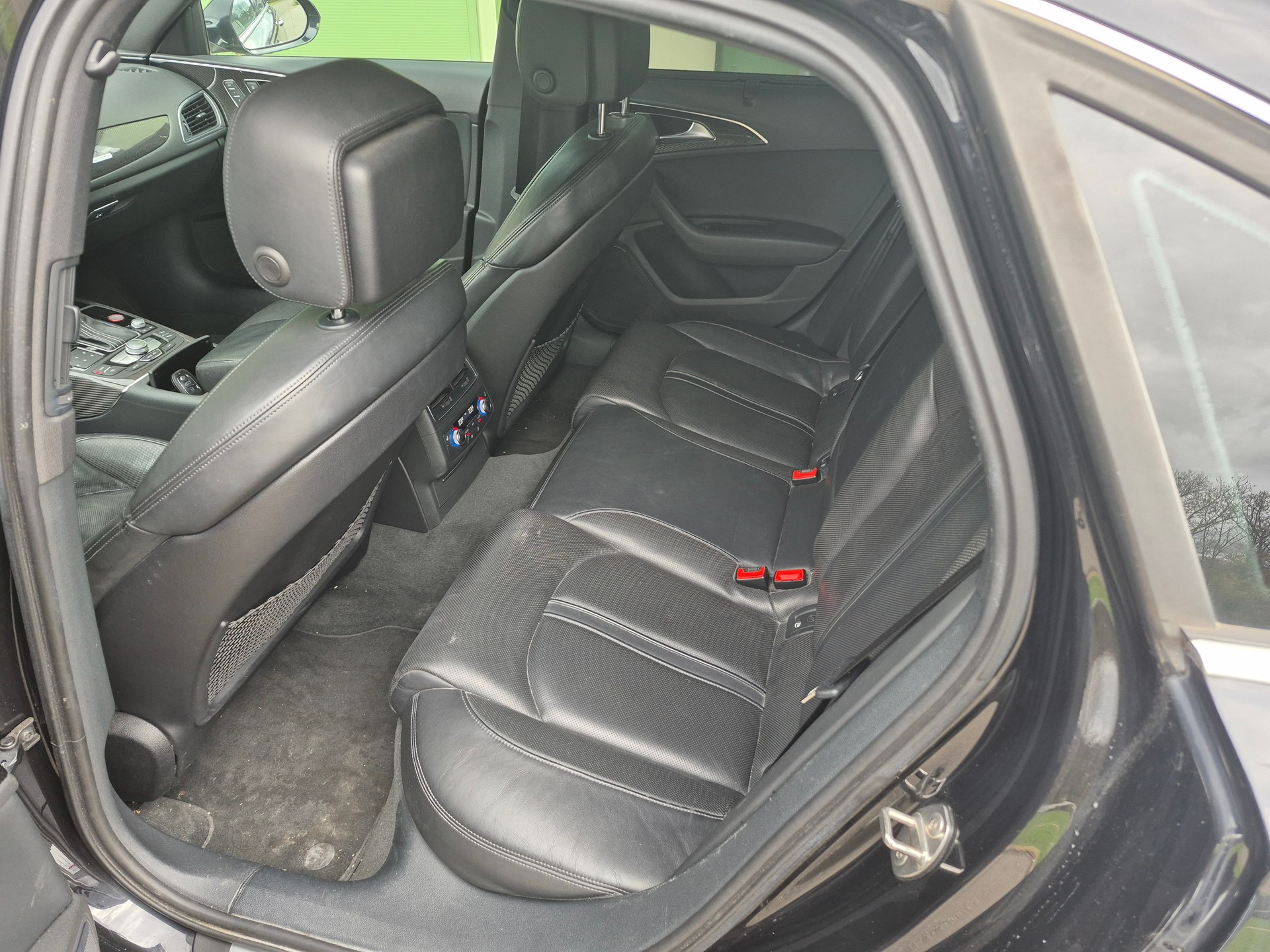 AUDI S6 Limousine 4.0 TFSI V8 quattro S-tronic-image-8