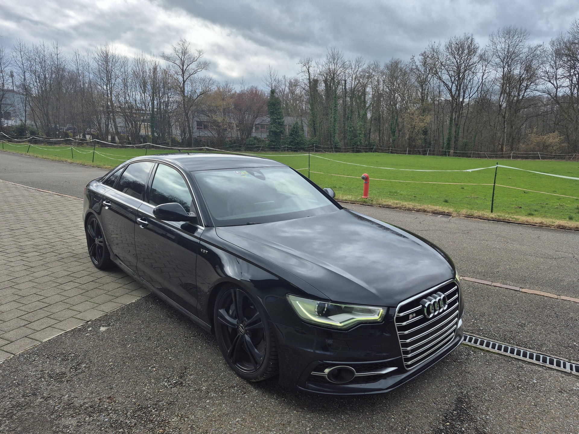 AUDI S6 Limousine 4.0 TFSI V8 quattro S-tronic-image-2