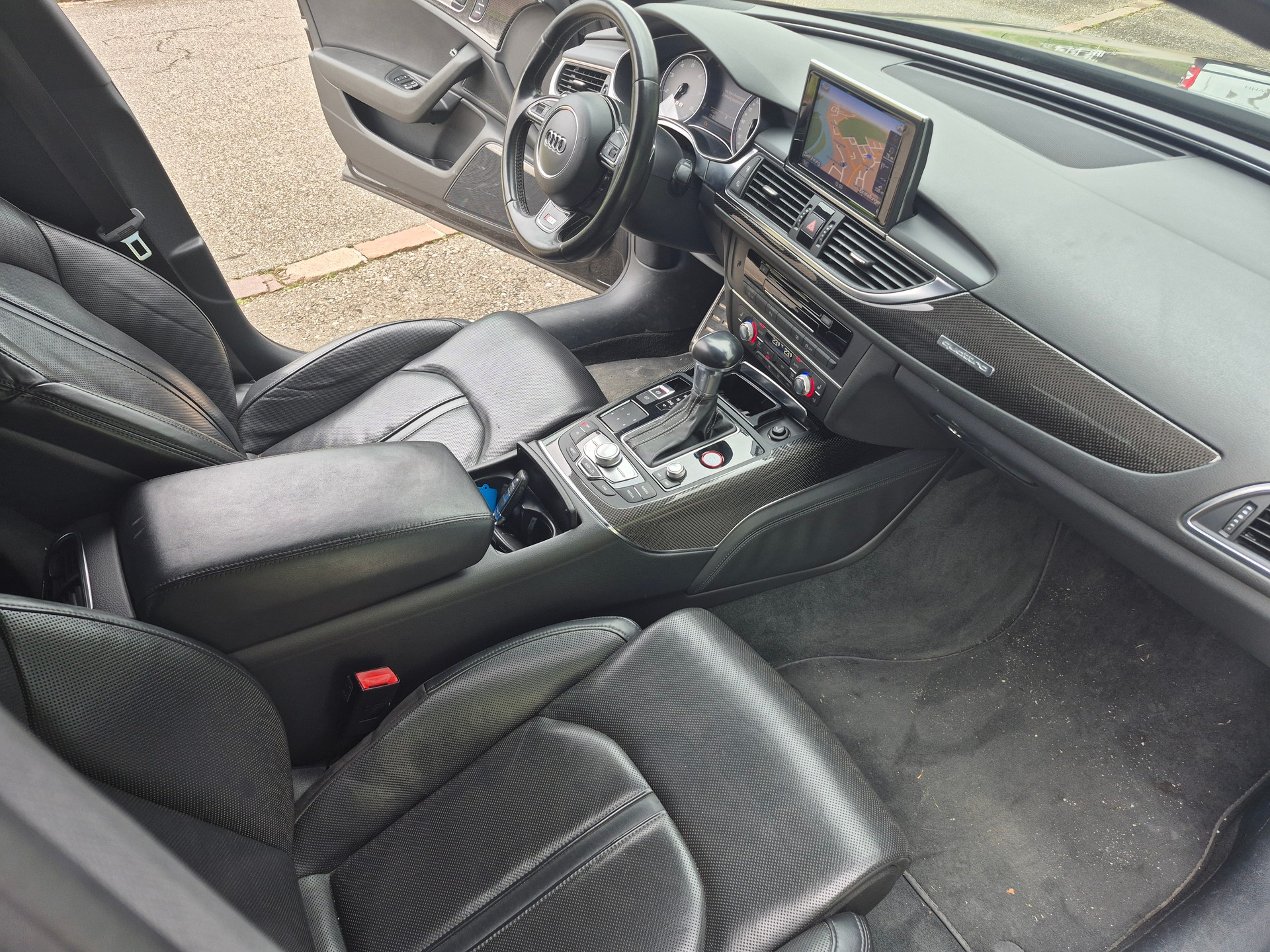 AUDI S6 Limousine 4.0 TFSI V8 quattro S-tronic-image-6
