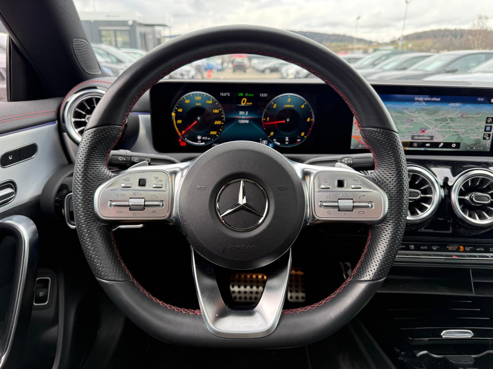 MERCEDES-BENZ CLA 220 d AMG Line 4matic Shooting Brake-image-17