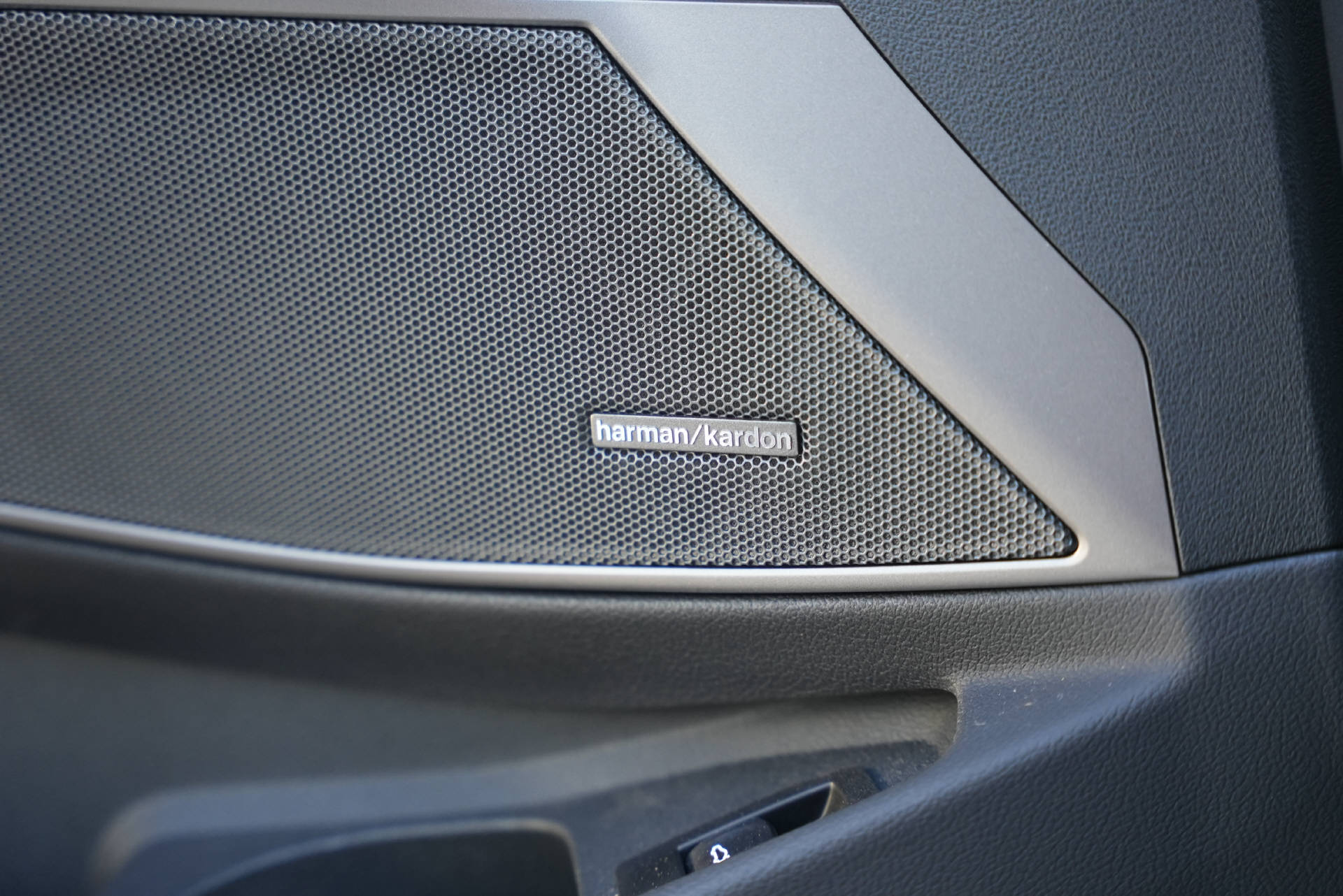 BMW M3 Touring xDrive Competition M LCI-image-15