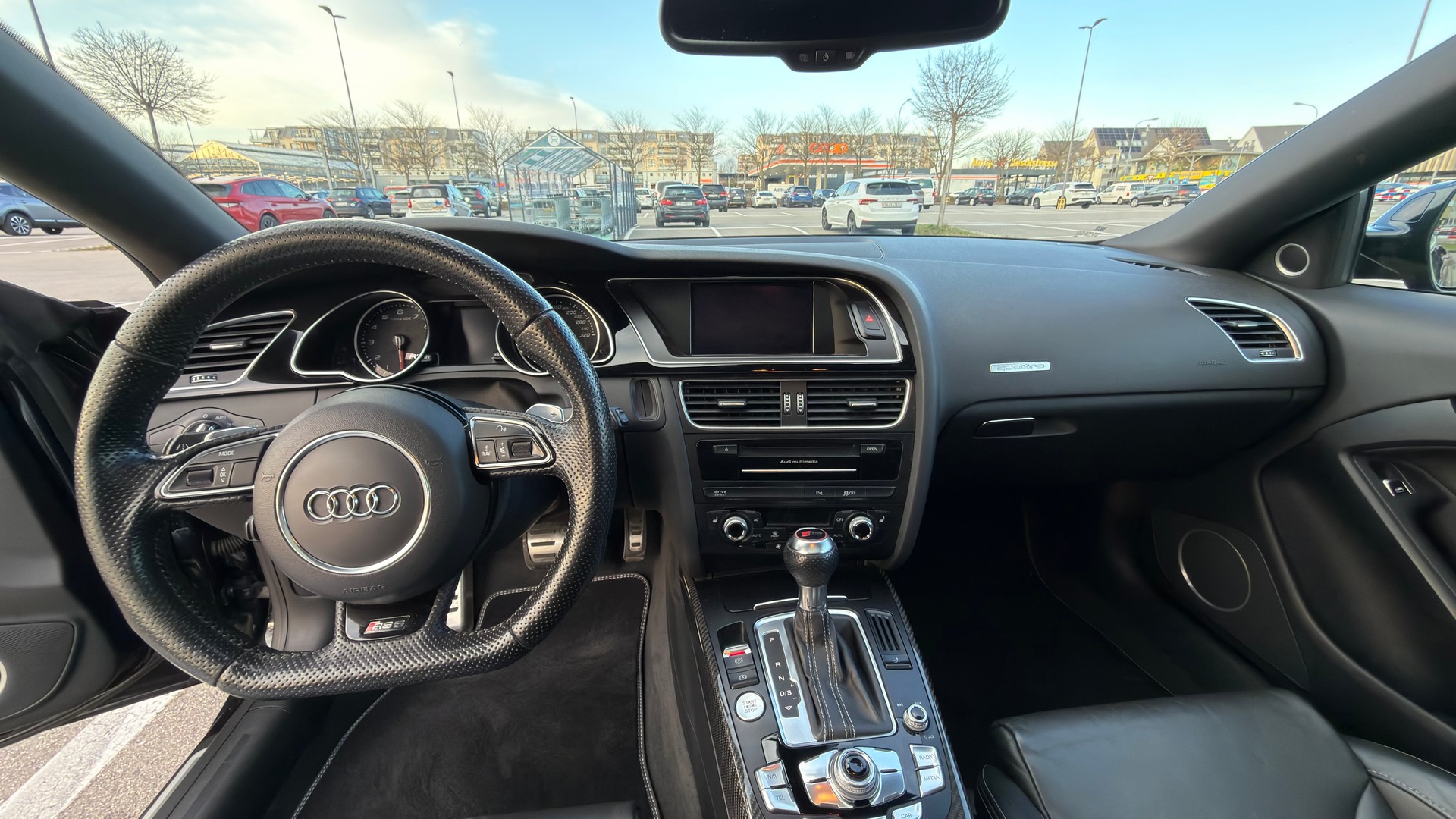 AUDI RS5 Coupé 4.2 FSI quattro S-tronic-image-6
