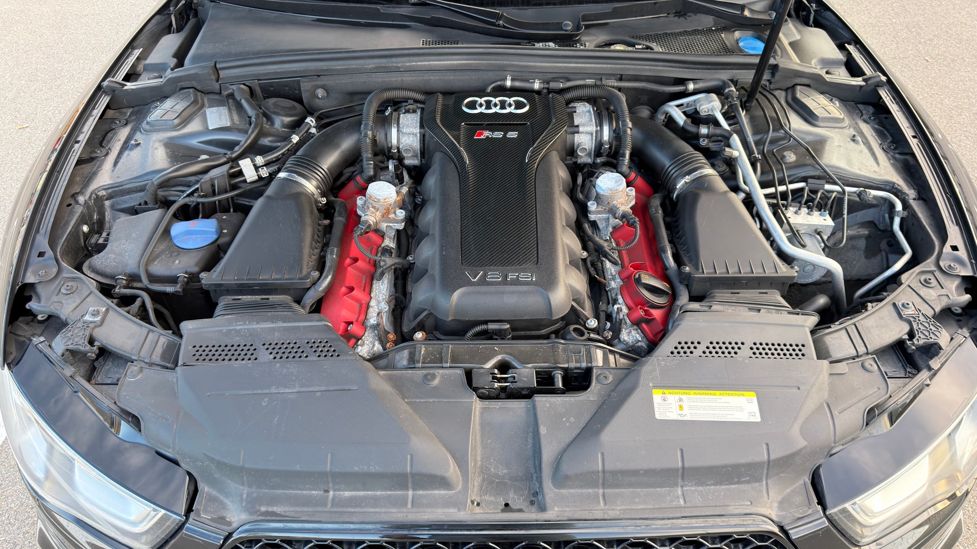 AUDI RS5 Coupé 4.2 FSI quattro S-tronic-image-13