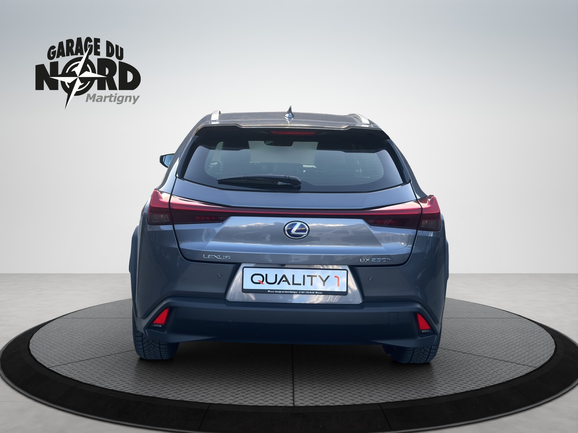 LEXUS UX 250h Attraction AWD Automatic-image-4