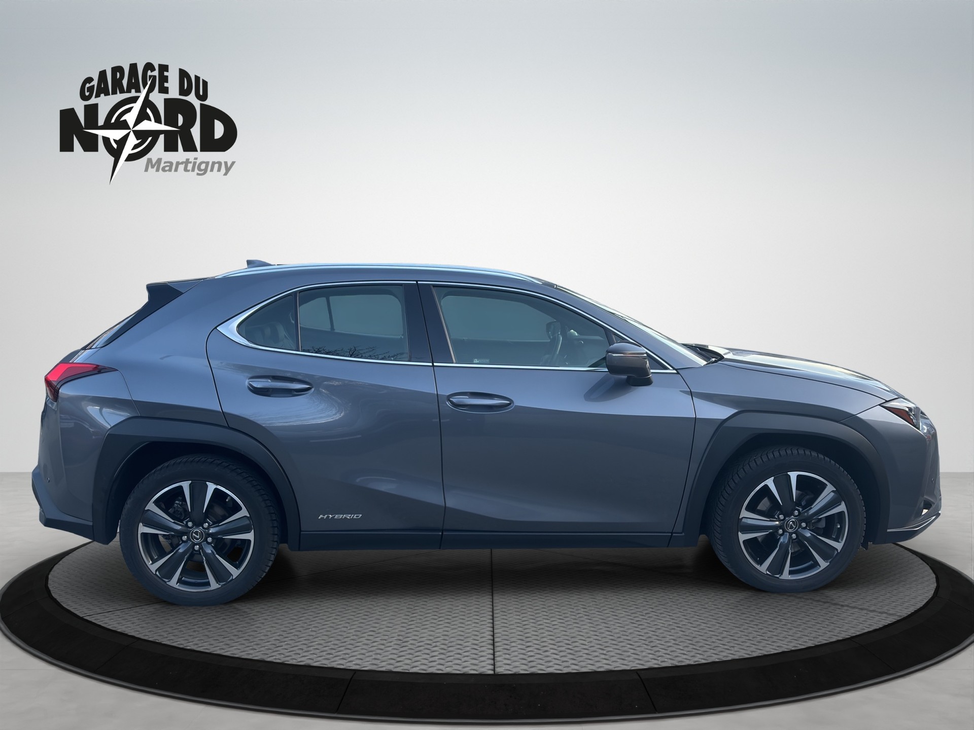 LEXUS UX 250h Attraction AWD Automatic-image-6