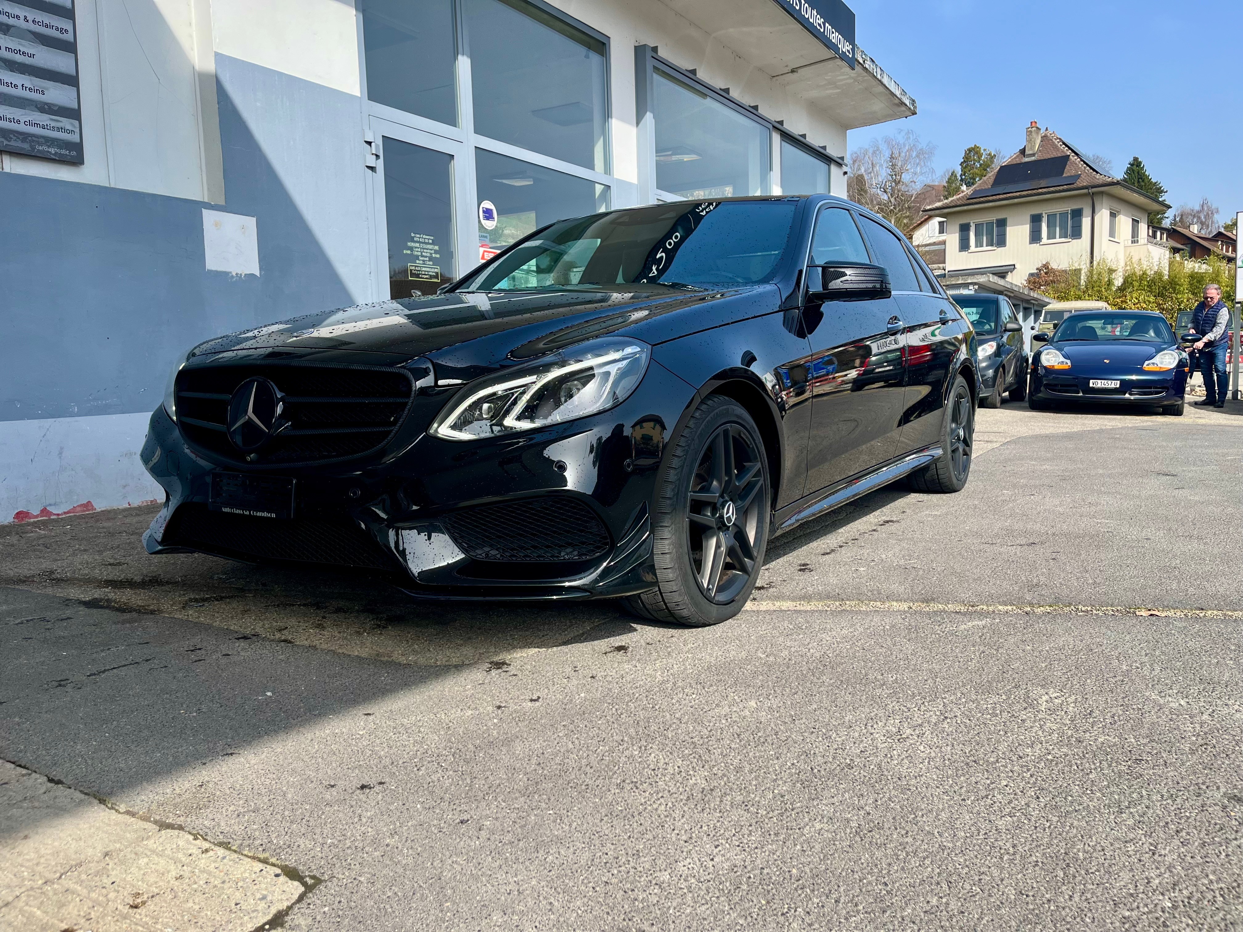 Car photo