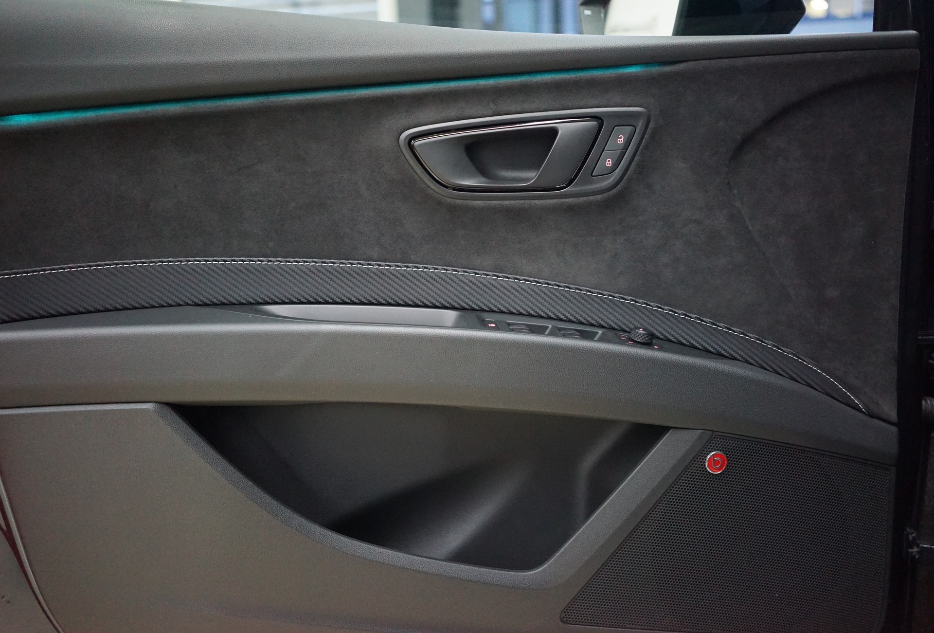 SEAT Leon ST 2.0 TSI Cupra 300 4 Drive DSG / Wolfpower 480Ps. & 580Nm-image-24