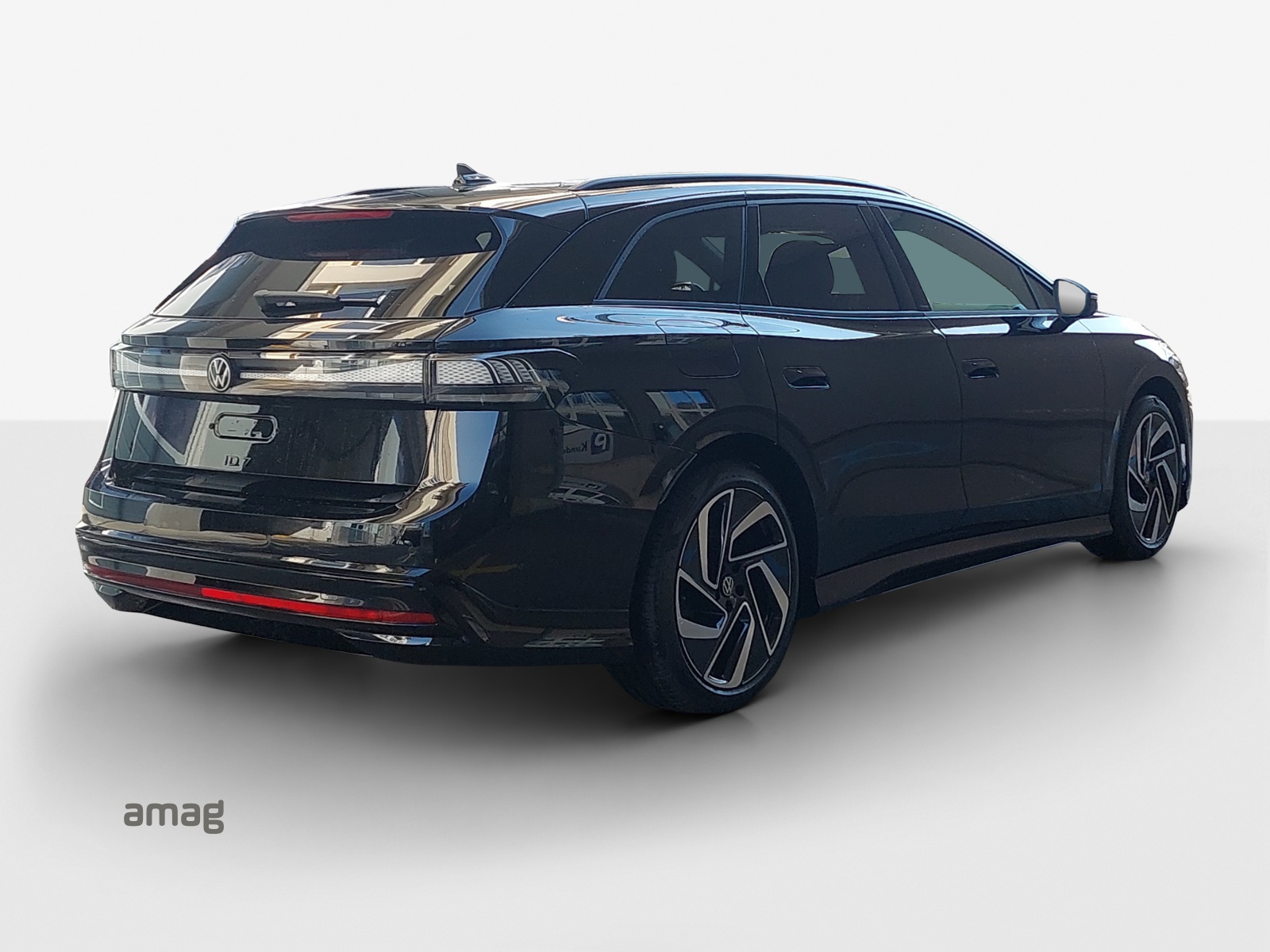 VW ID.7 Tourer Pro S 86 kWh Pro S-image-4