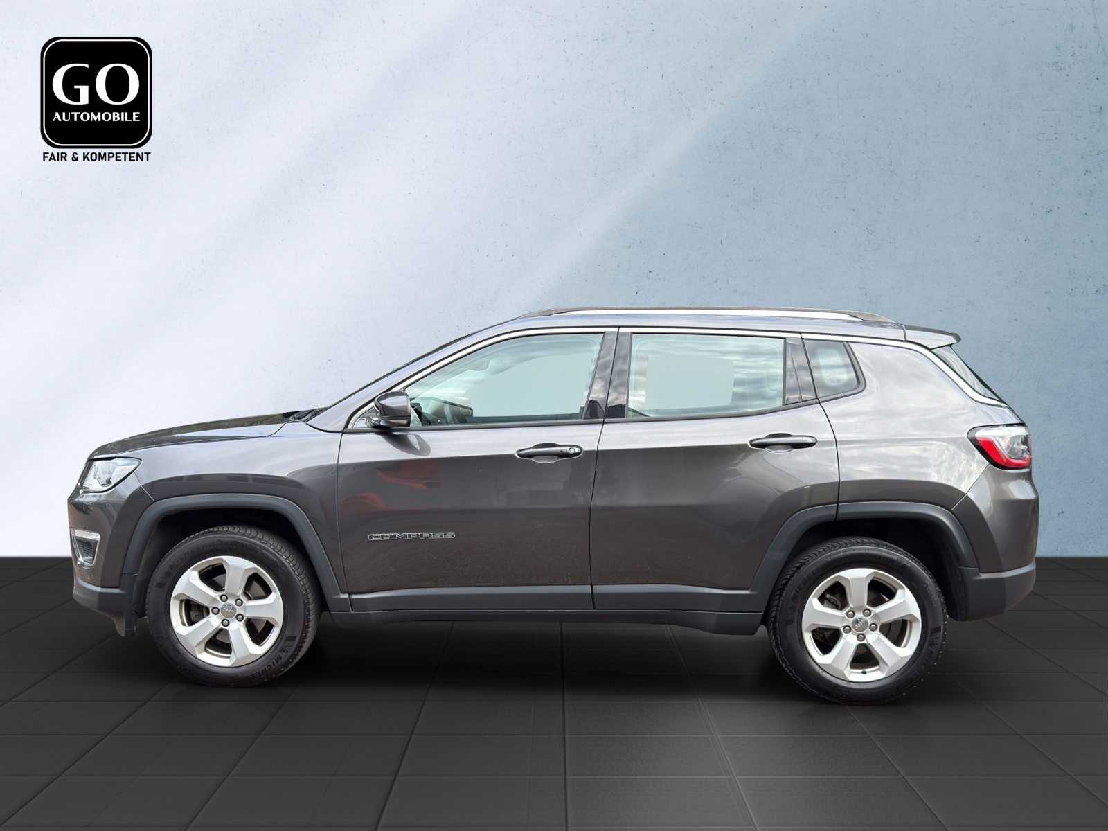 JEEP Compass 1.4 Turbo Freedom 4X4-showroom-element-3