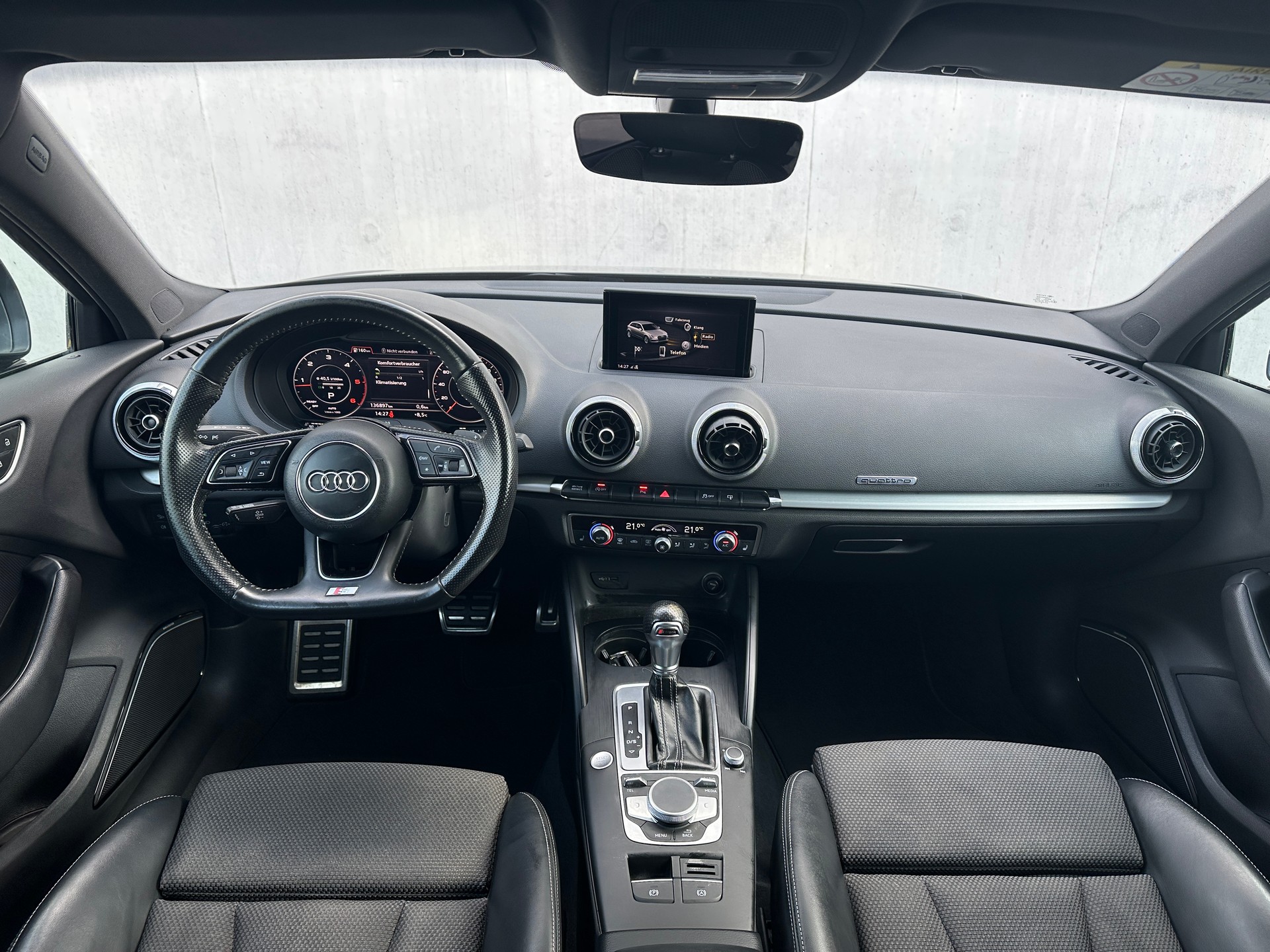 AUDI A3 Sportback 2.0 TDI Sport S-tronic quattro-image-7