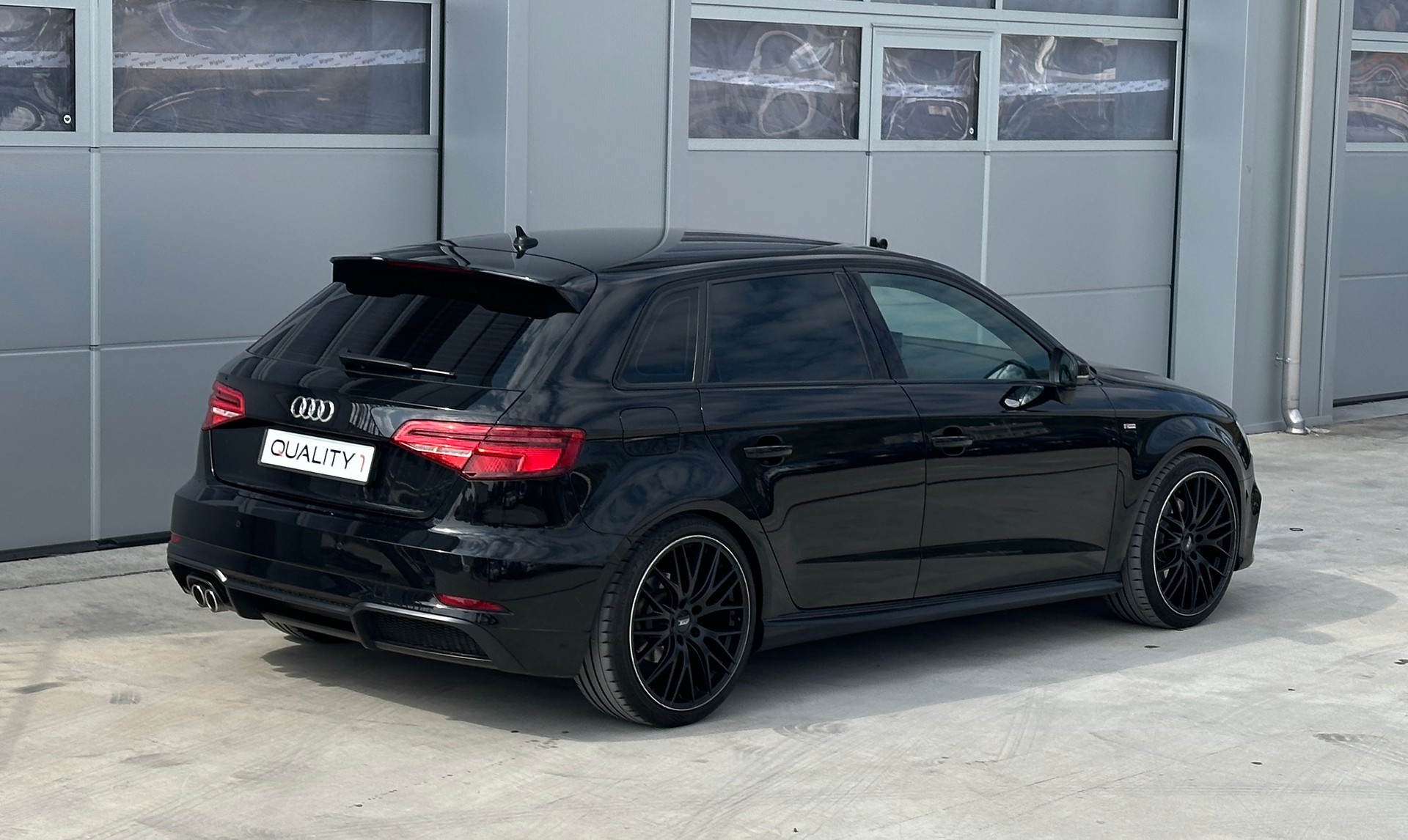 AUDI A3 Sportback 2.0 TDI Sport S-tronic quattro-image-5