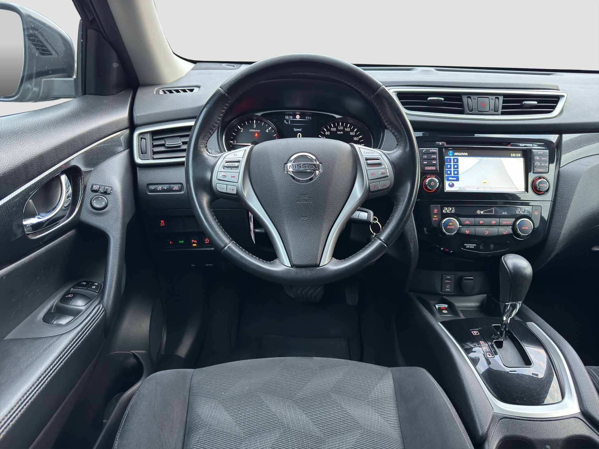 NISSAN X-Trail 2.0 dCi acenta Xtronic CVT ALL-MODE 4x4-image-6
