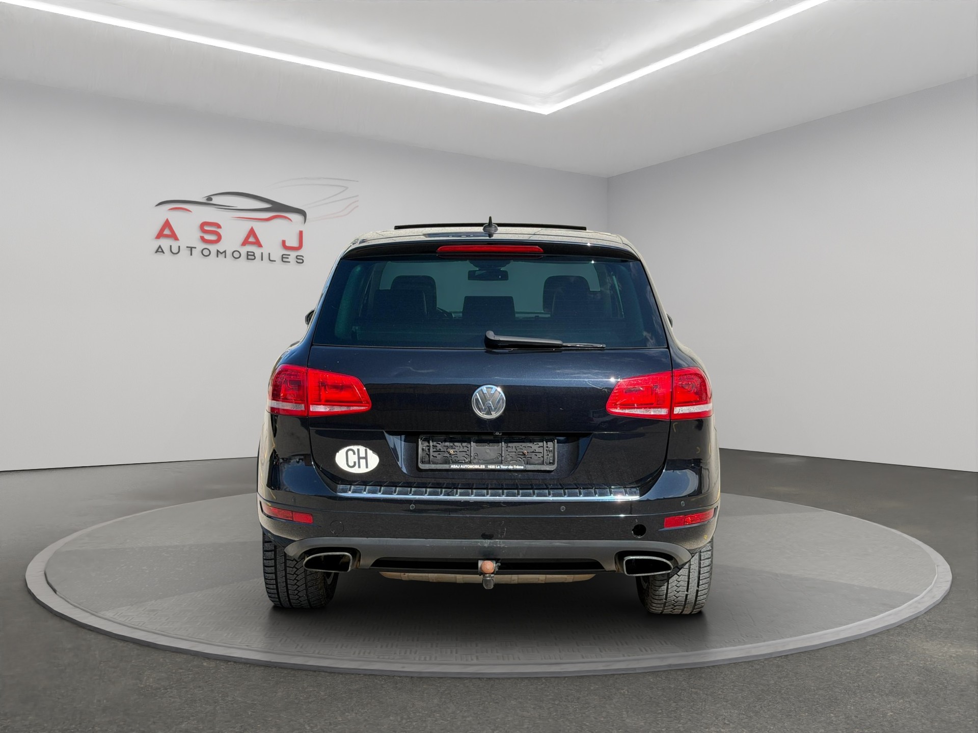 VW Touareg 4.2 TDI Tiptronic-image-5