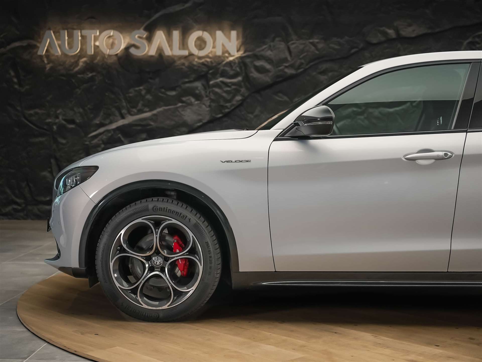 ALFA ROMEO Stelvio 2.2 JTDM Veloce Q4 AT8 *Facelift*Werksgarantie*Assistenten*-image-15