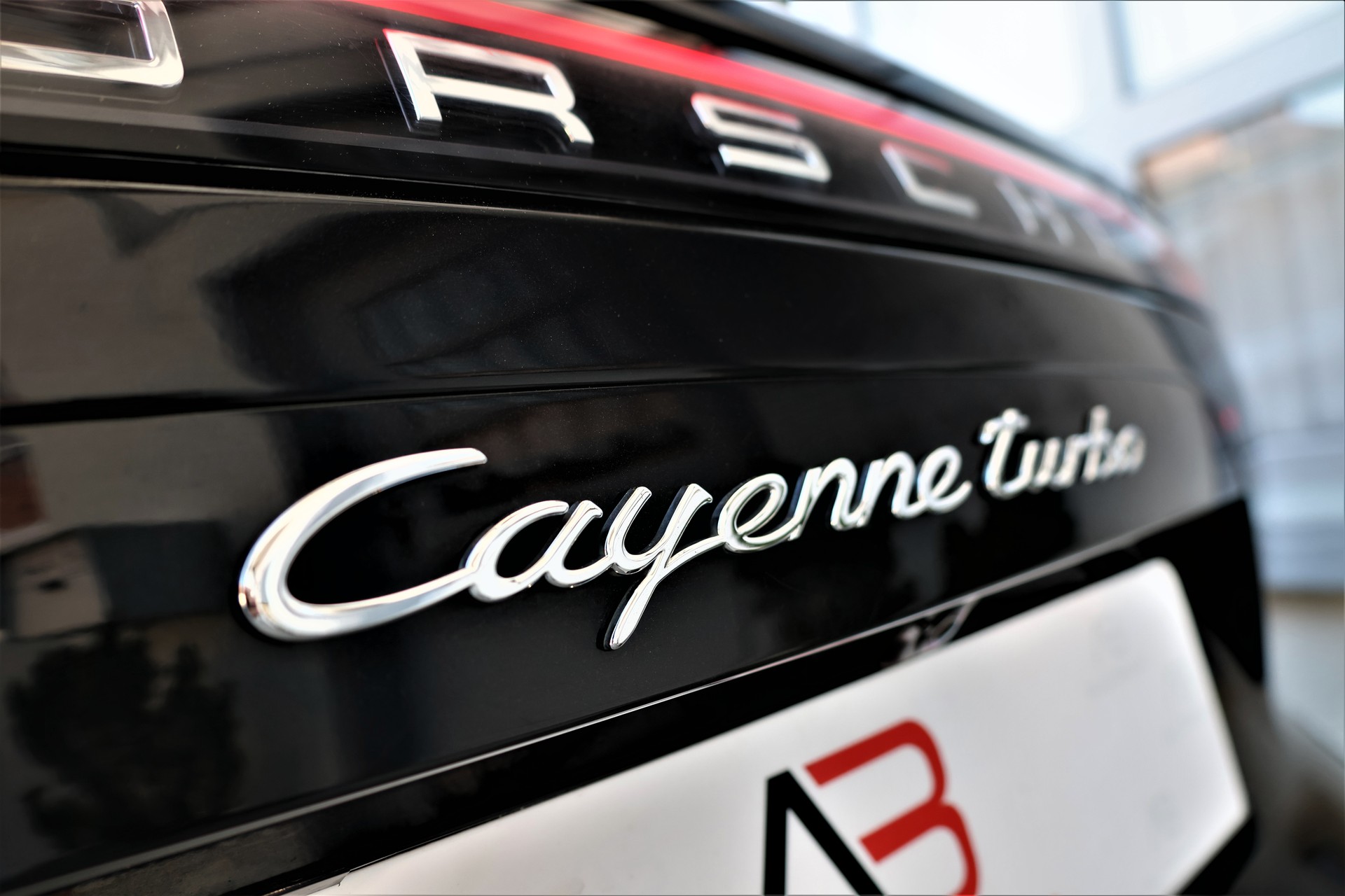 PORSCHE Cayenne Turbo (CH) 550PS „Approved bis 07/027“-image-4