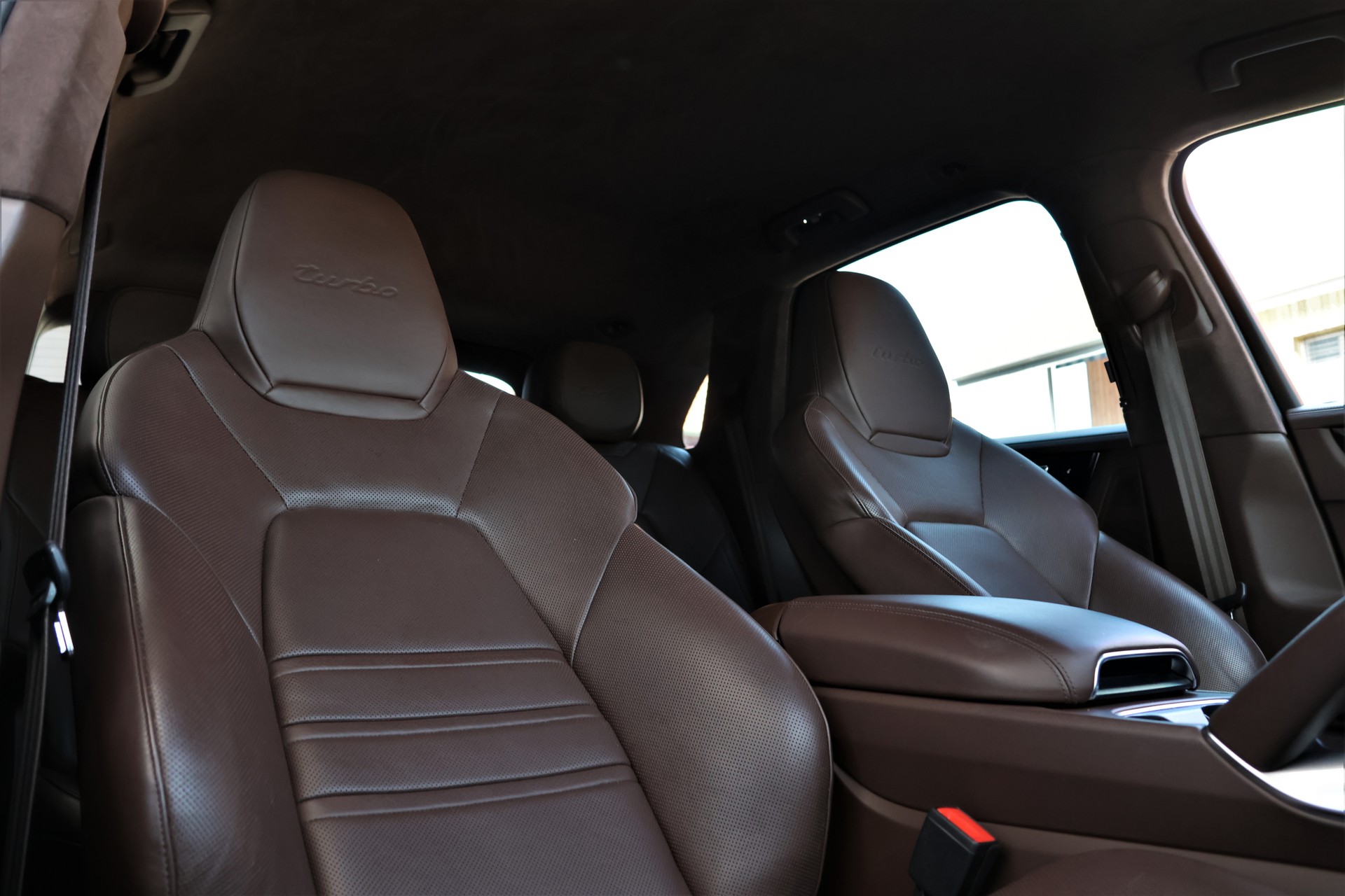 PORSCHE Cayenne Turbo (CH) 550PS „Approved bis 07/027“-image-20